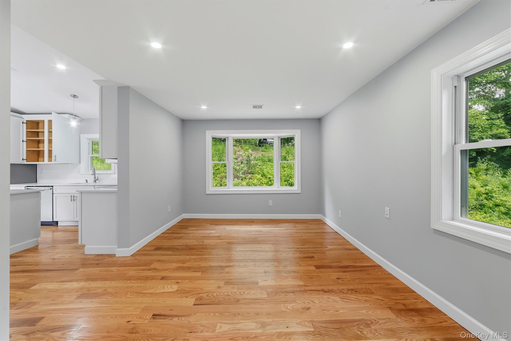 4 Narcissus Drive – For Sale photo 6