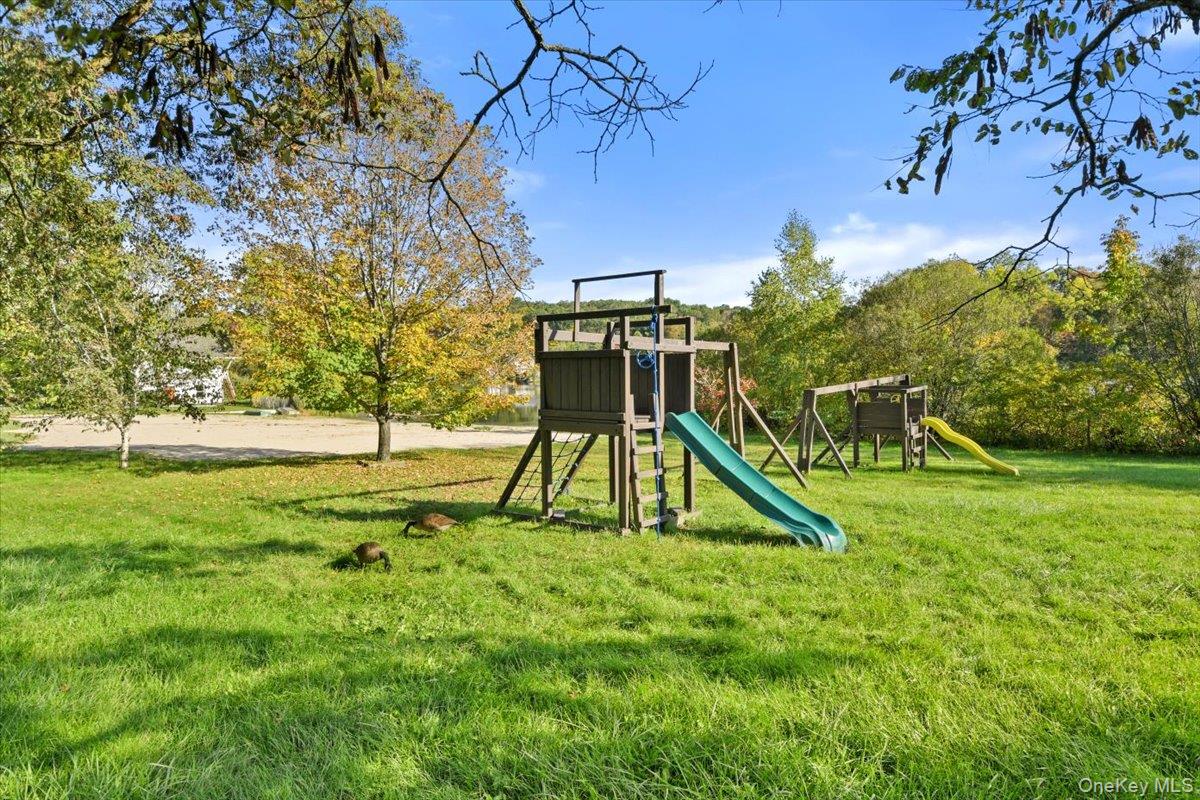 4 Narcissus Drive – For Sale photo 36