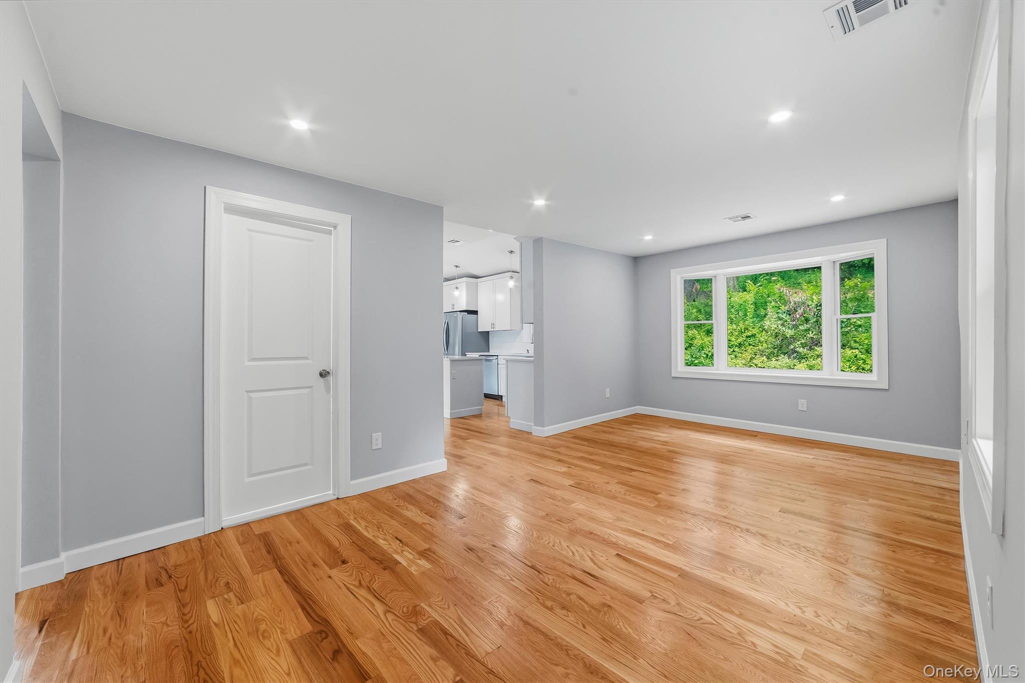 4 Narcissus Drive – For Sale photo 4