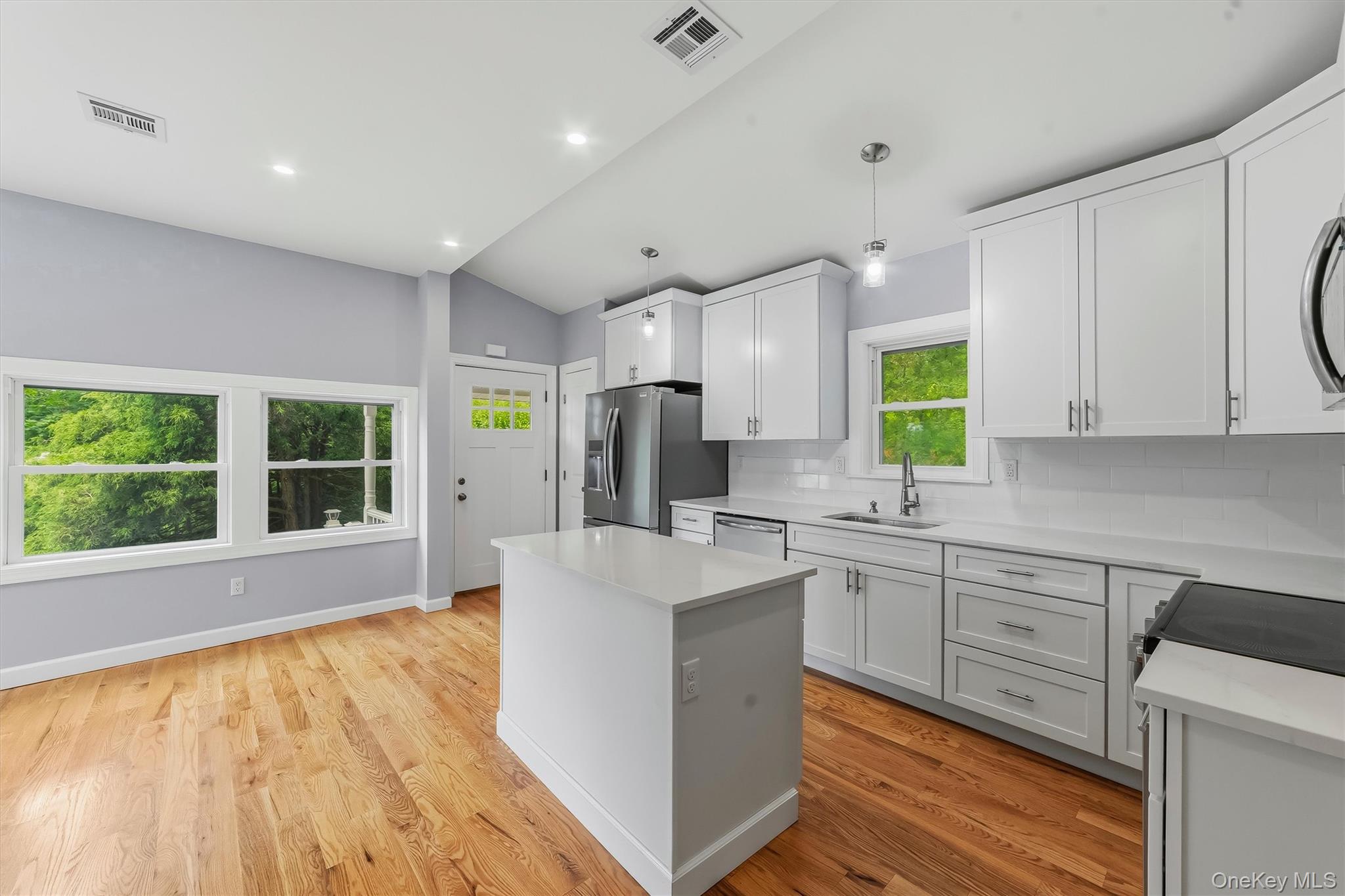 4 Narcissus Drive – For Sale photo 9