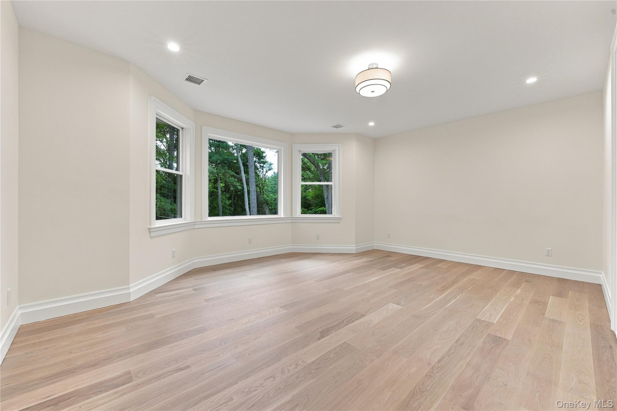 730 Remsens Lane – For Sale photo 25