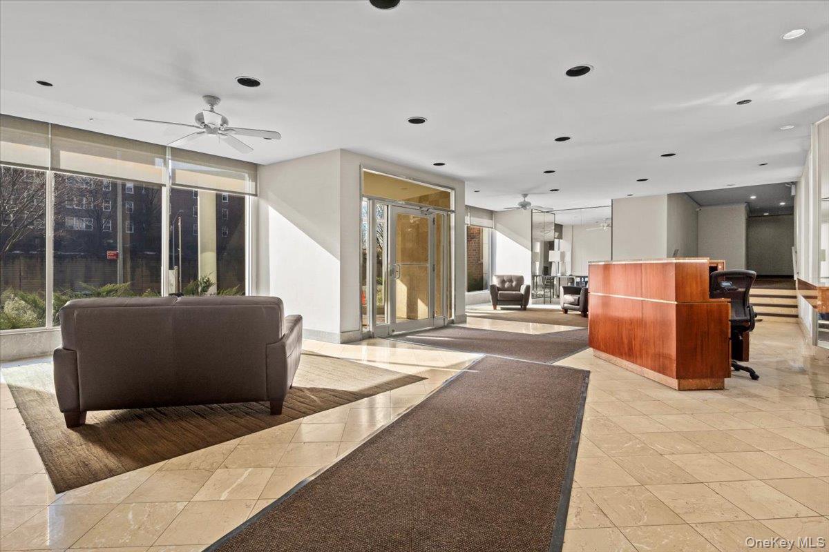 629 Kappock Street, Unit 4G photo 13
