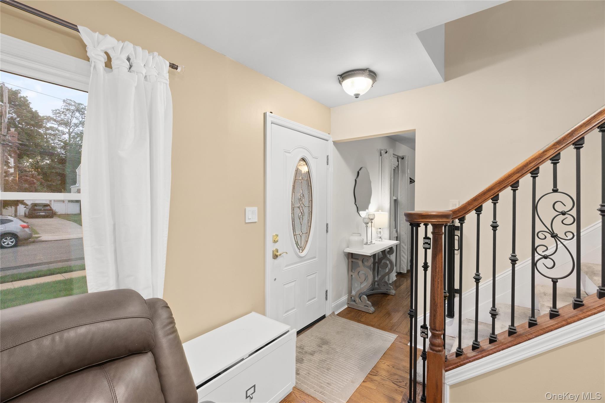 2379 Willow Street – For Sale photo 3