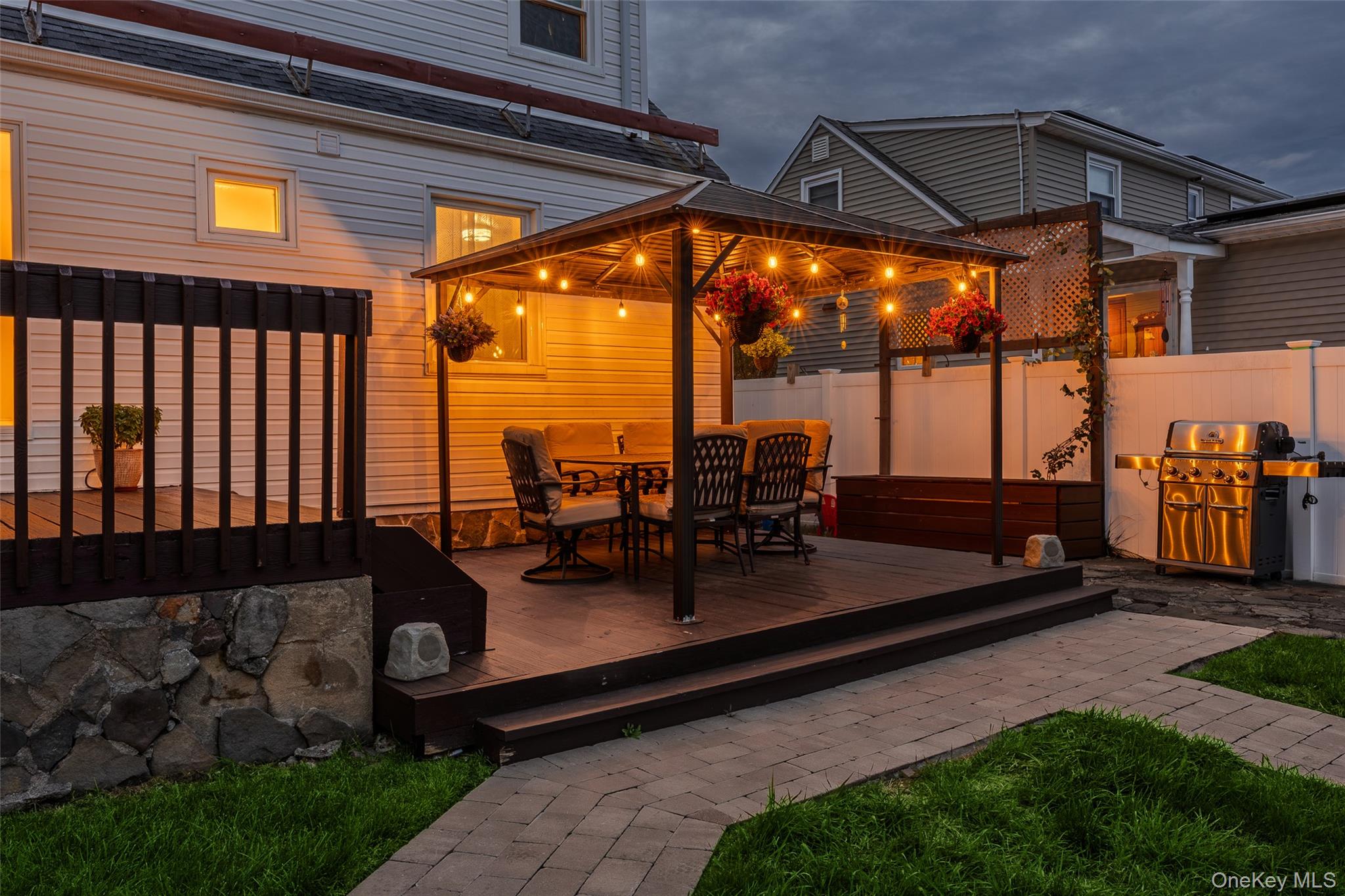 2379 Willow Street – For Sale photo 29