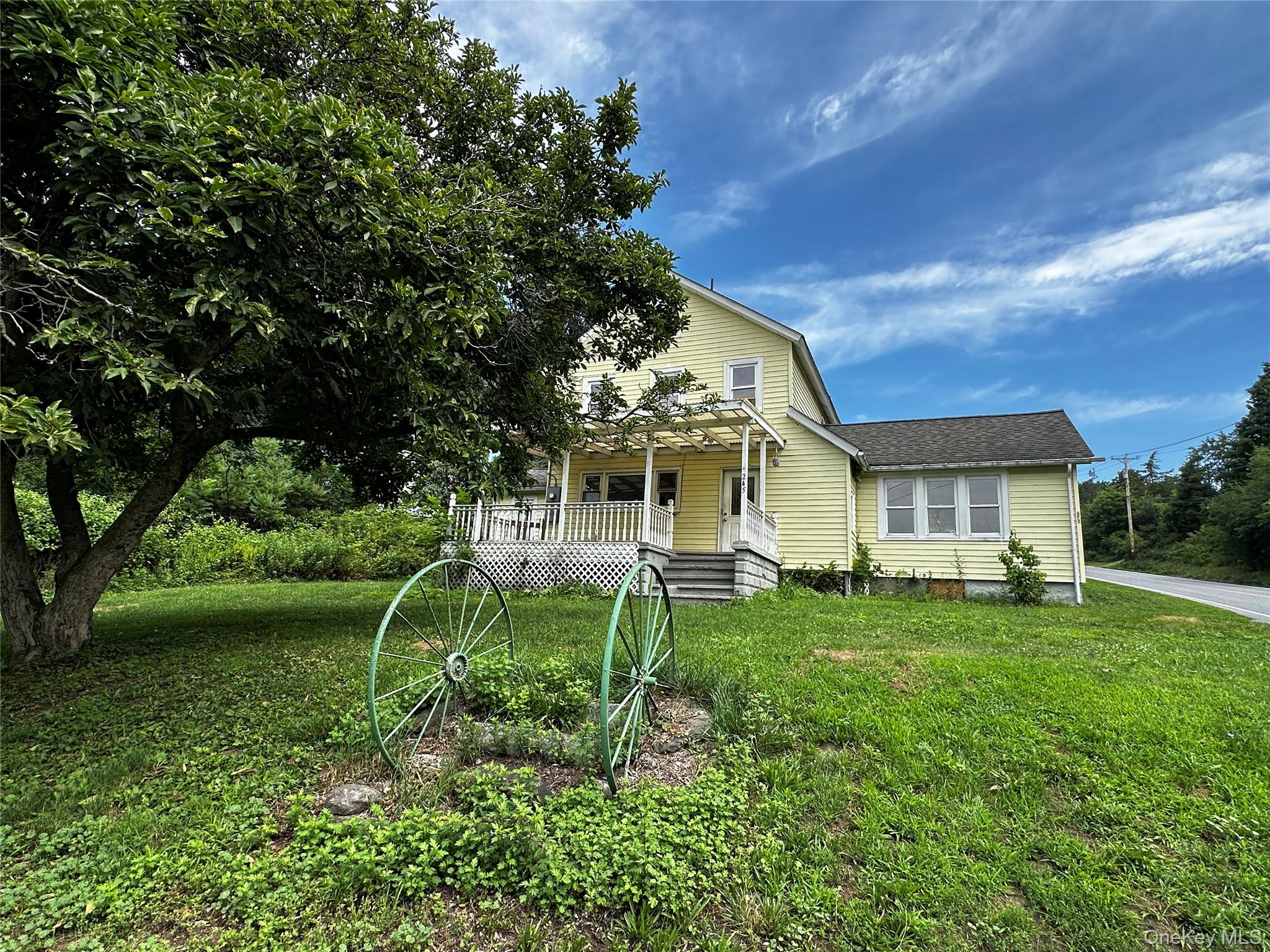 245-249 Lattintown Road – For Sale photo 21