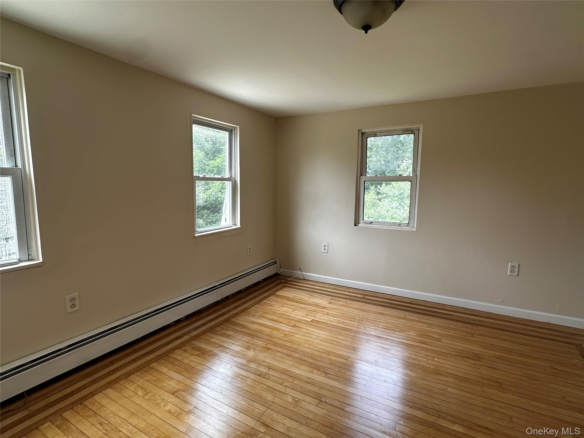 245-249 Lattintown Road – For Sale photo 16