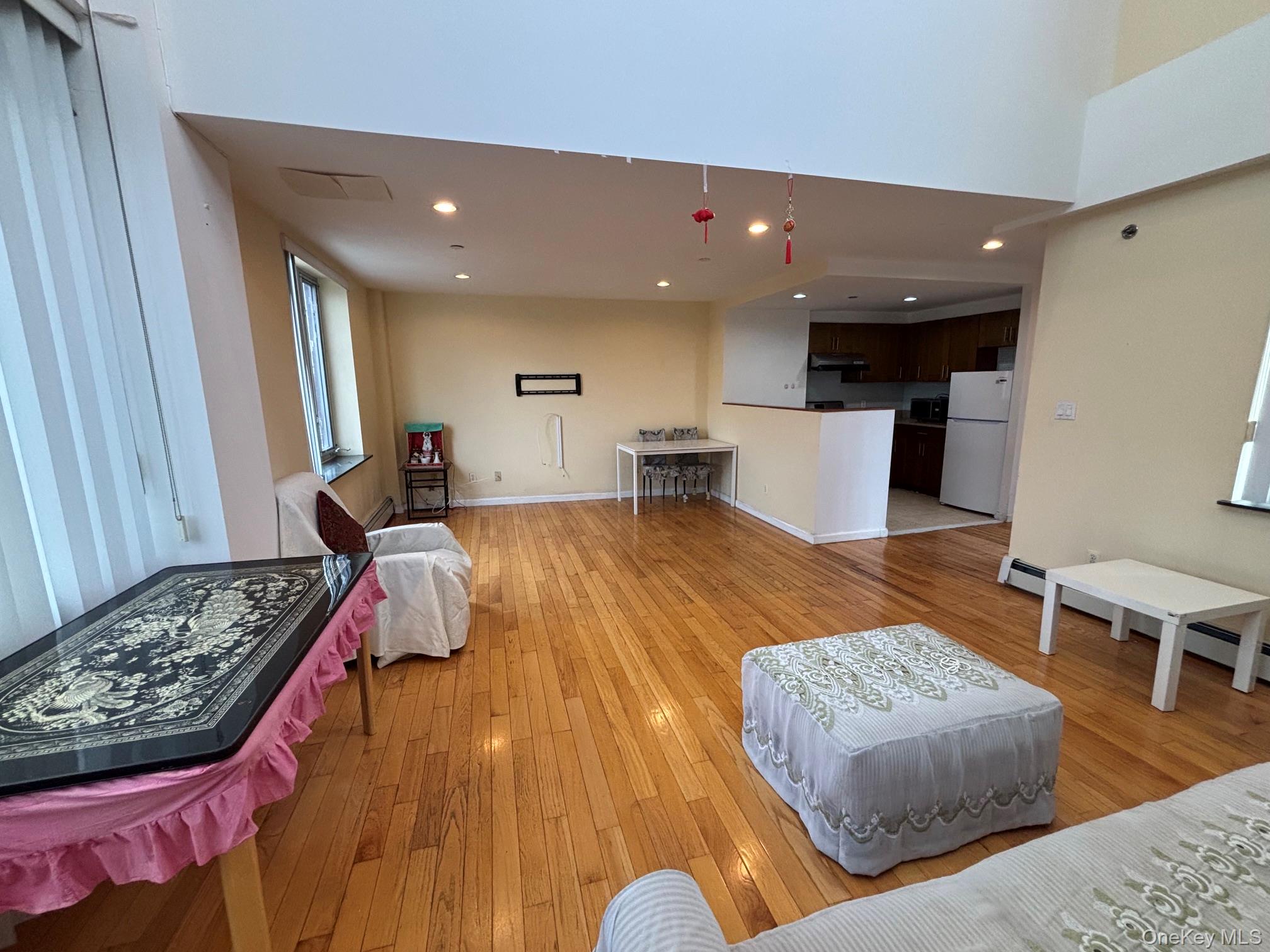 38-30 Parsons Boulevard, Unit PHC photo 6