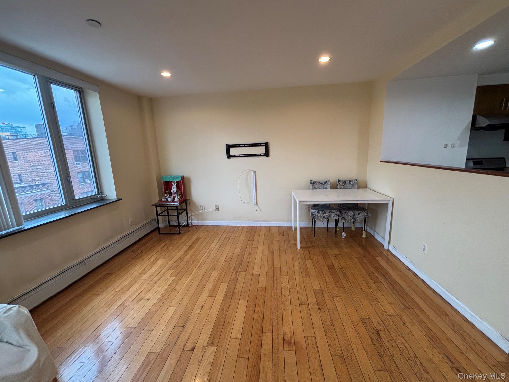 38-30 Parsons Boulevard, Unit PHC photo 7