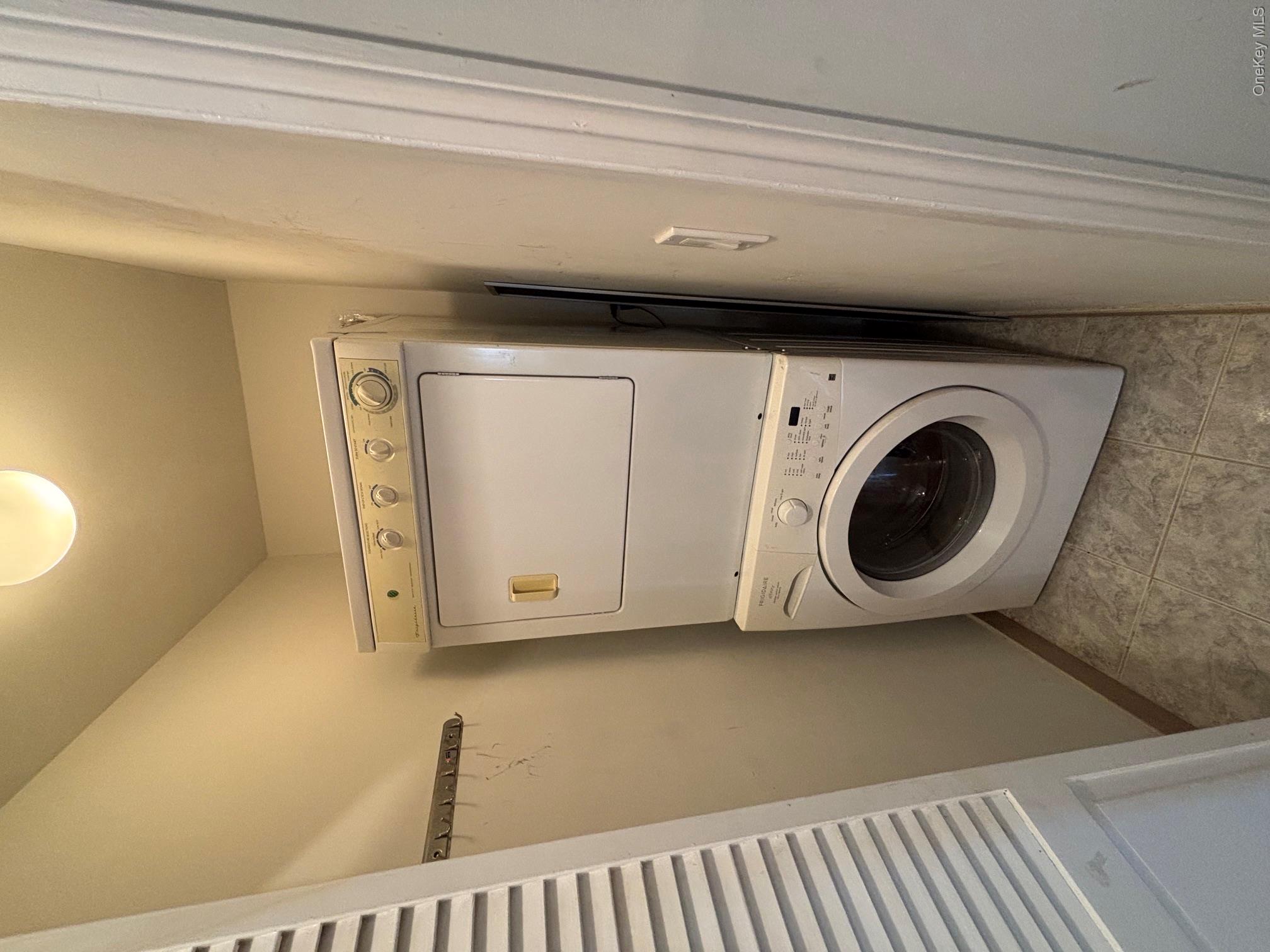 38-30 Parsons Boulevard, Unit PHC photo 11