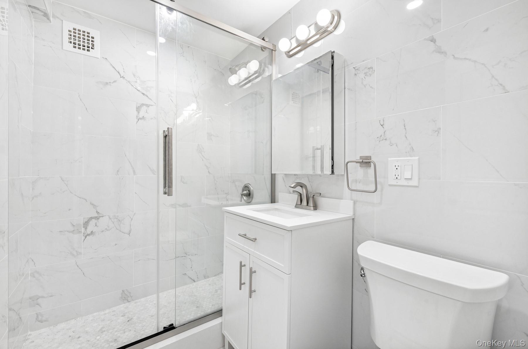 69-45 108th Street, Unit 4F photo 16