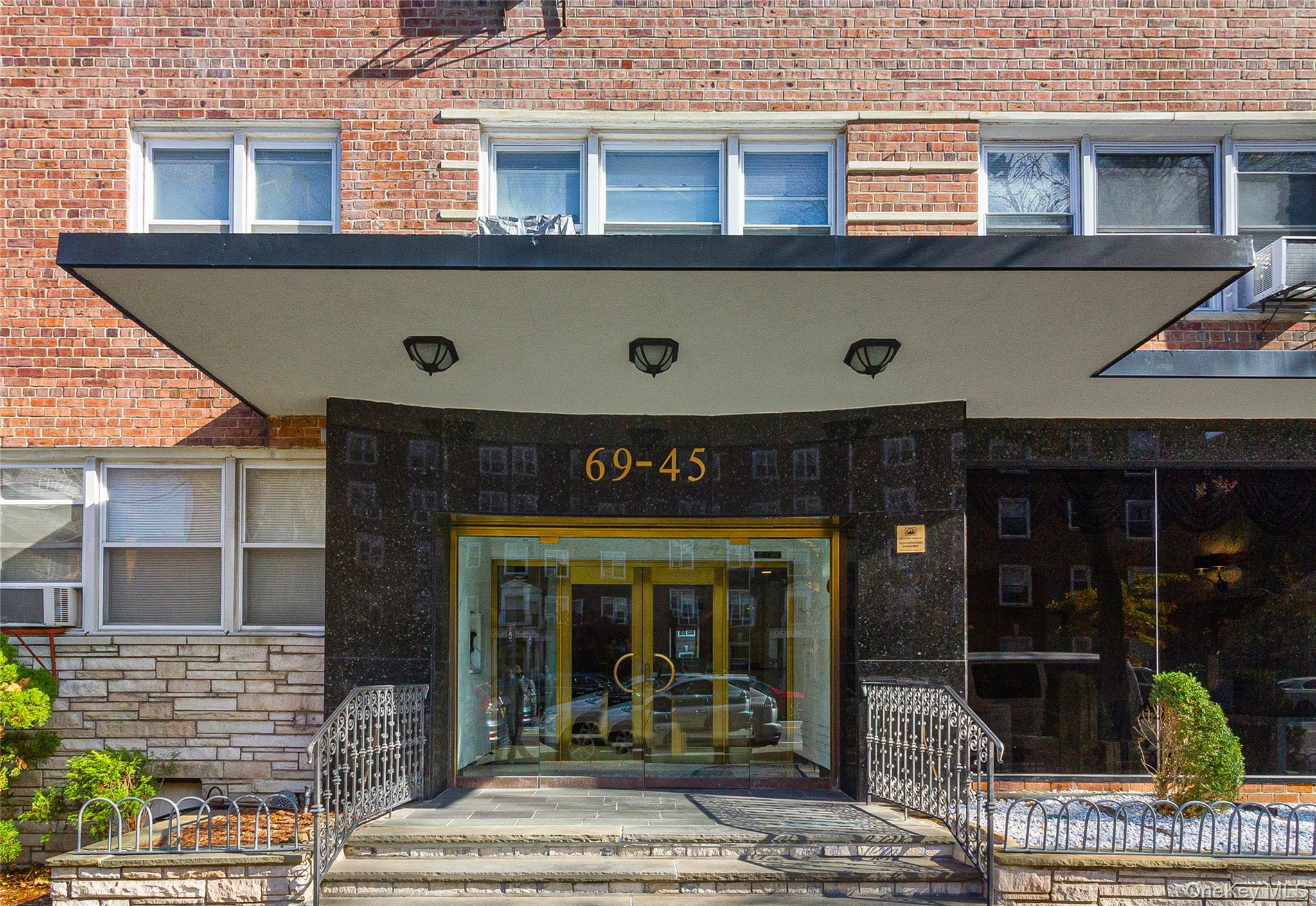 69-45 108th Street, Unit 4F