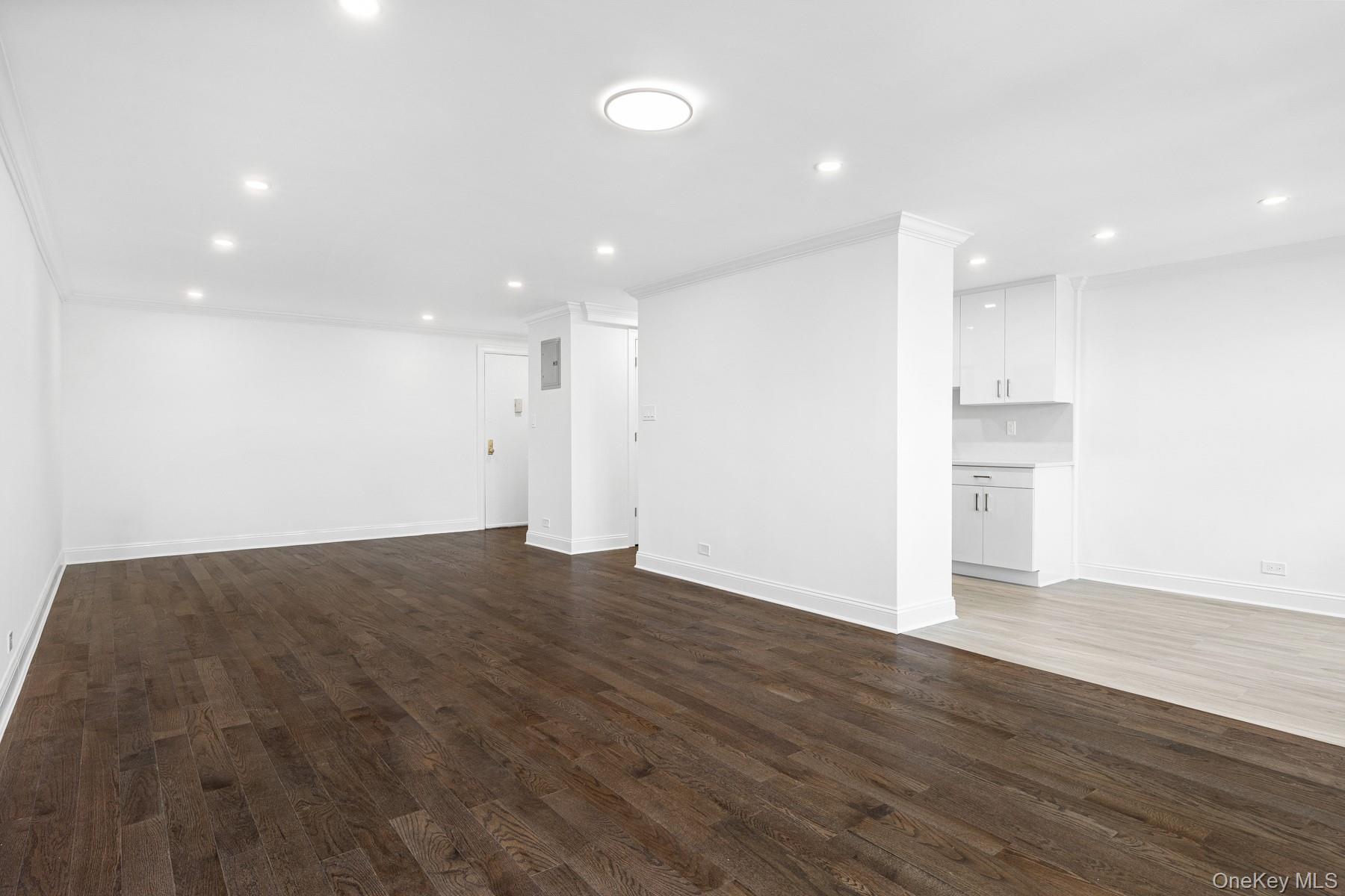 69-45 108th Street, Unit 4F photo 8