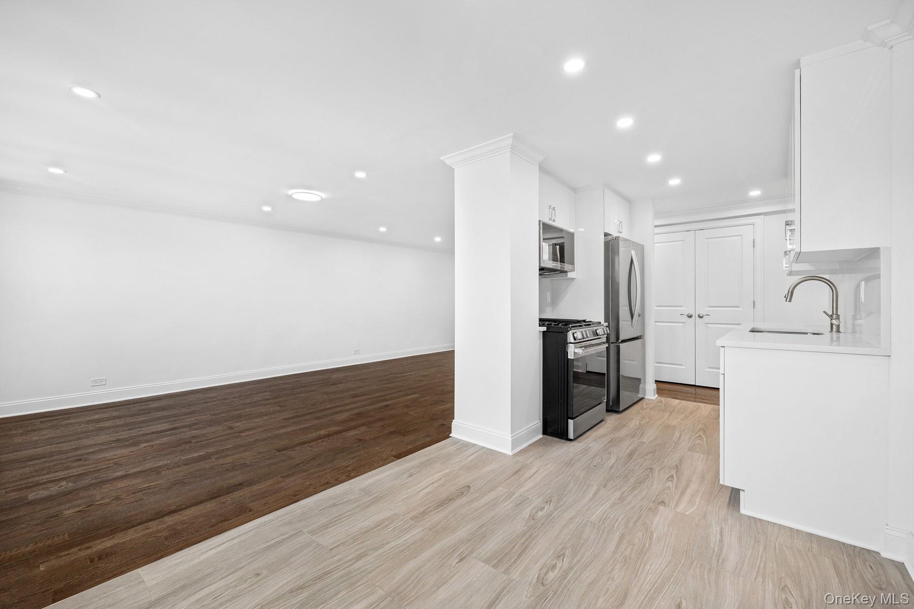 69-45 108th Street, Unit 4F photo 7