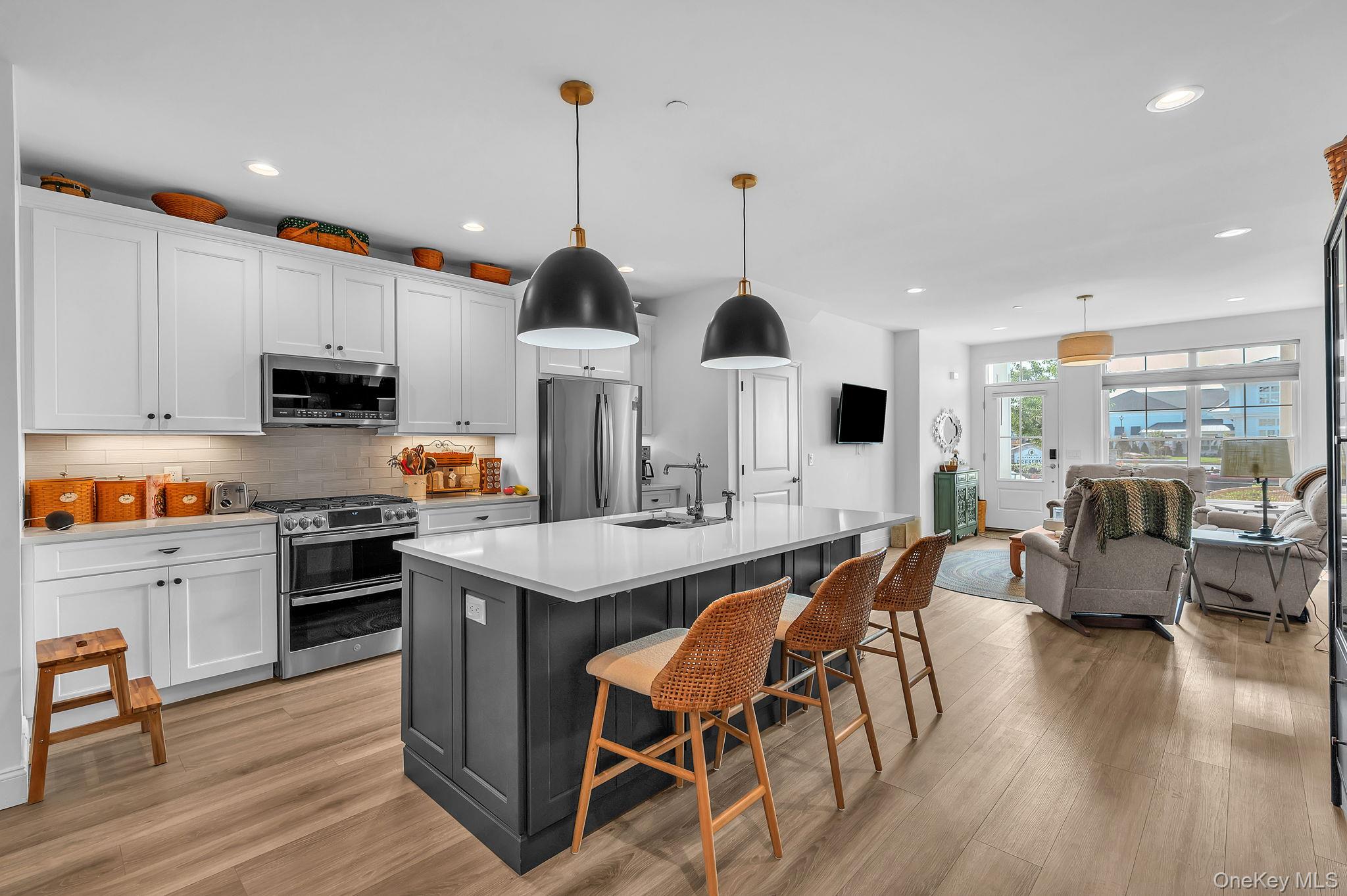 247 Silver Timber Drive – For Rent photo 2