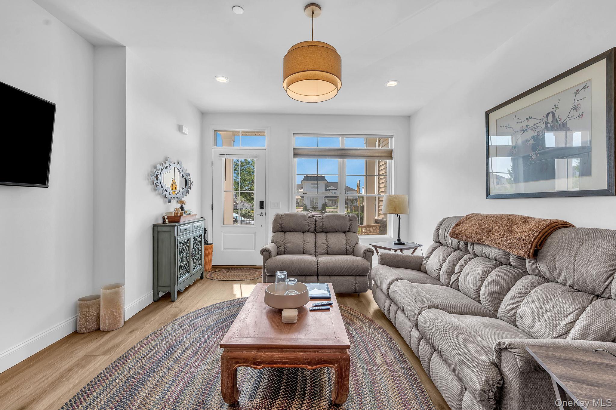 247 Silver Timber Drive – For Rent photo 9