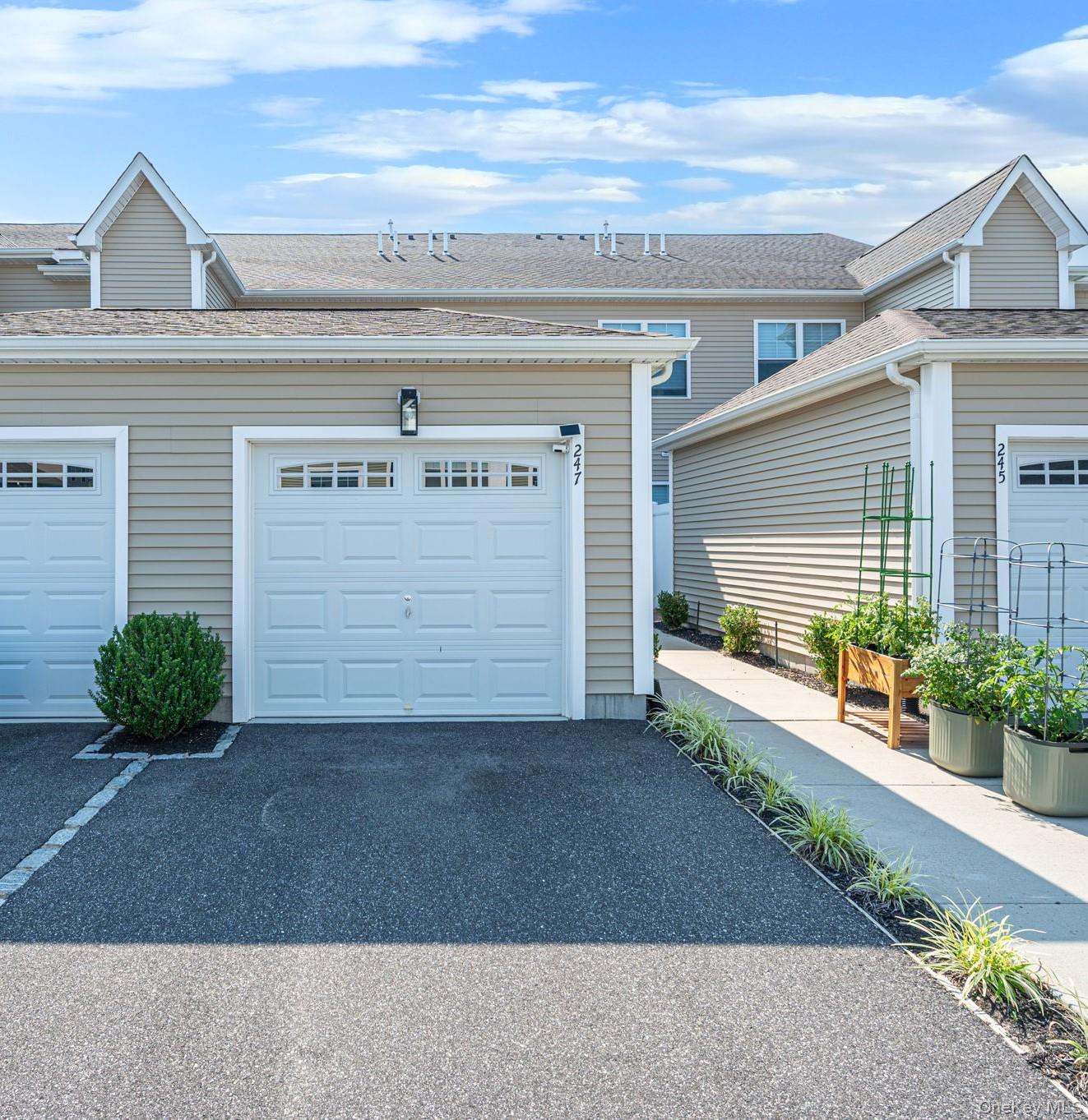 247 Silver Timber Drive – For Rent photo 17