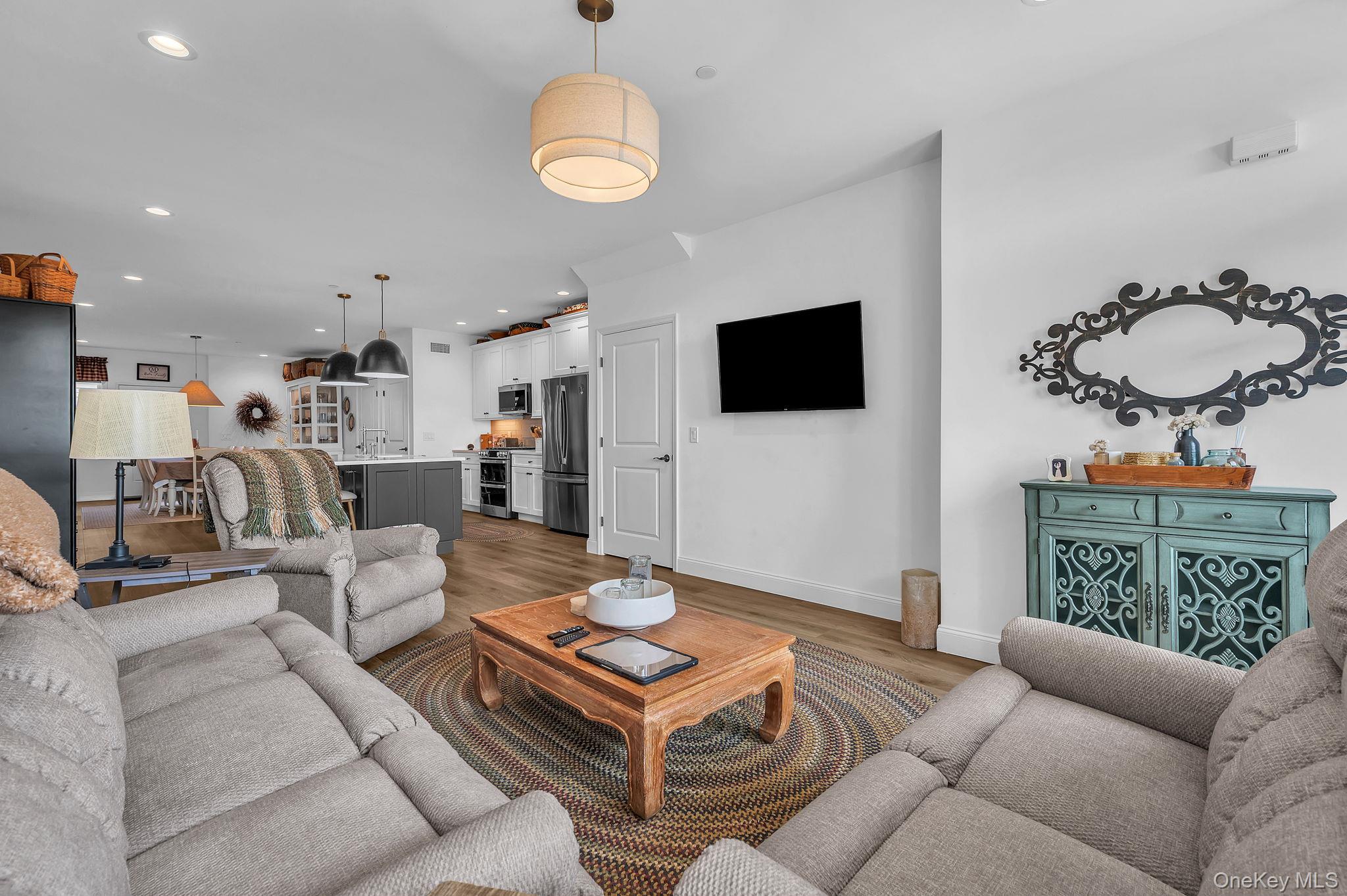 247 Silver Timber Drive – For Rent photo 8