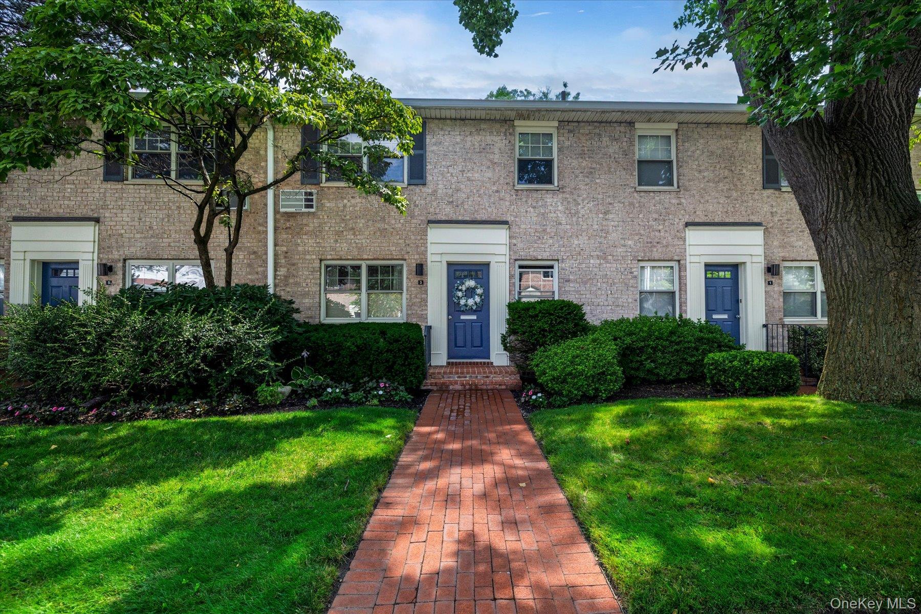 3 N. Lewis Place, Unit 3-2.4 B