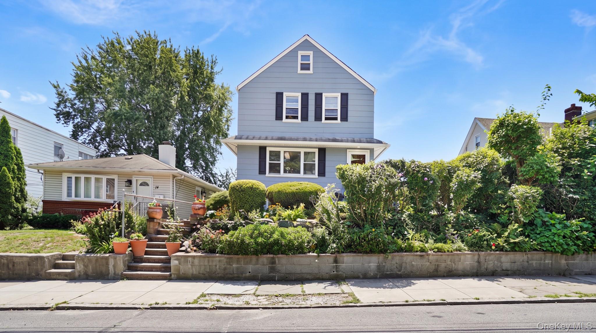 18 Edgewood Avenue – For Sale