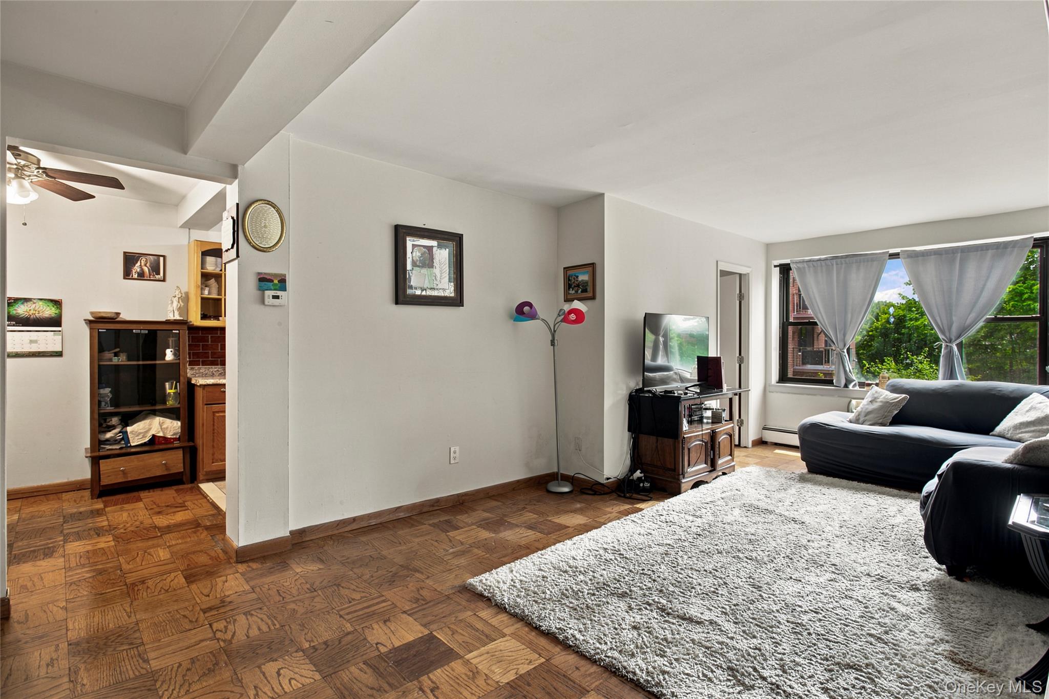 77 Carpenter Avenue, Unit 3B photo 12