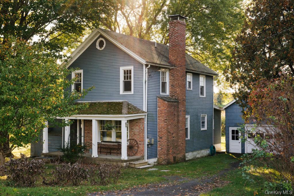 215 Moore Road – For Rent