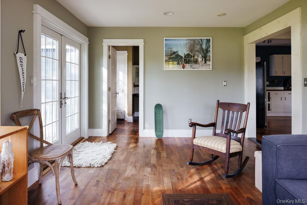 215 Moore Road – For Rent photo 14
