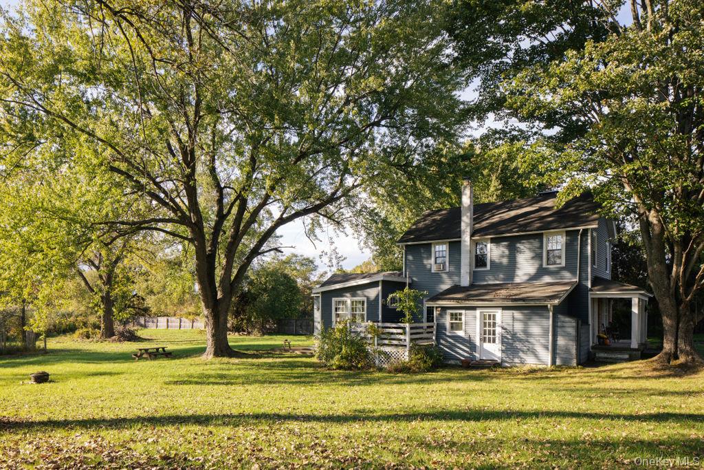 215 Moore Road – For Rent photo 25