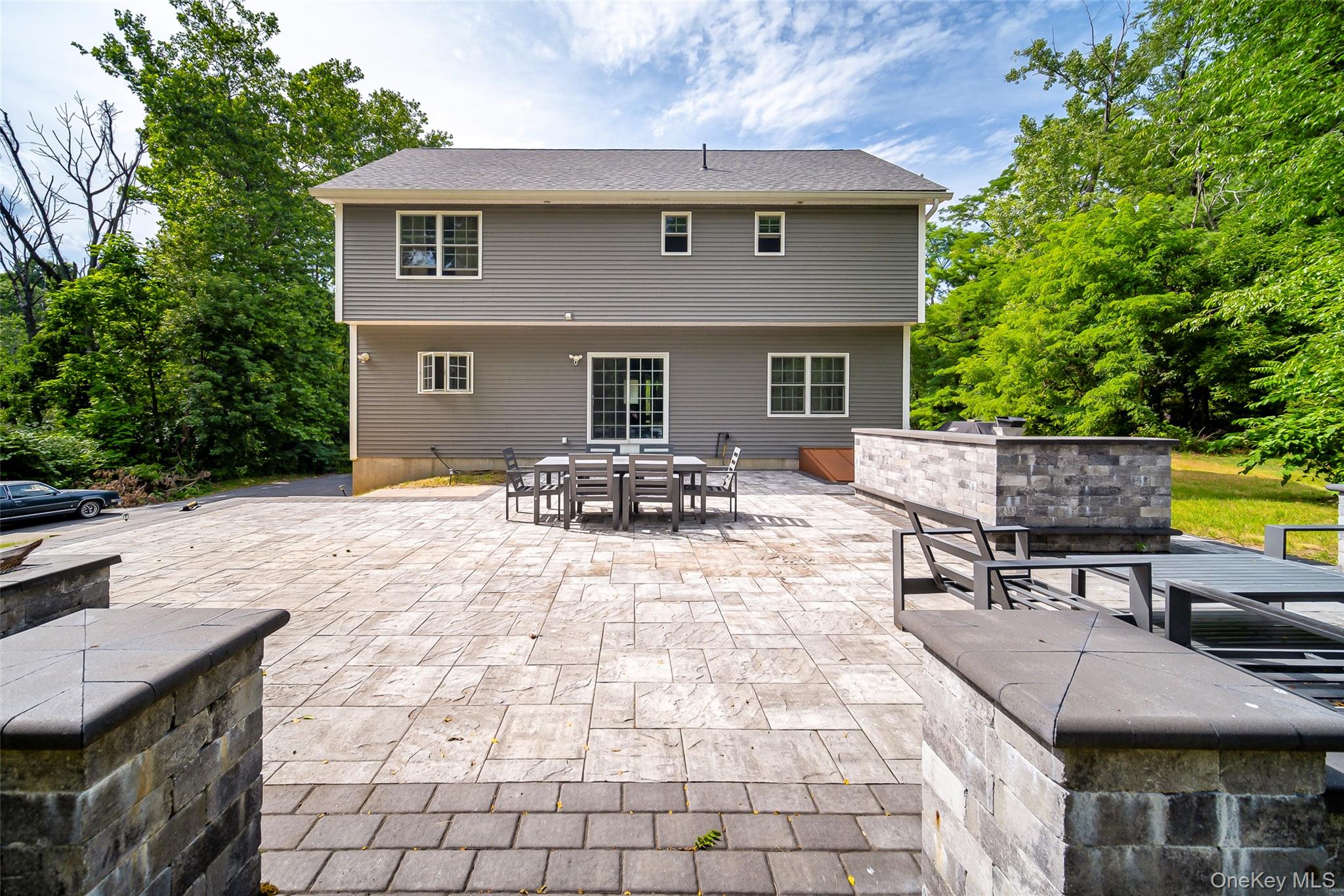 2 Atwood Lane – For Sale photo 31
