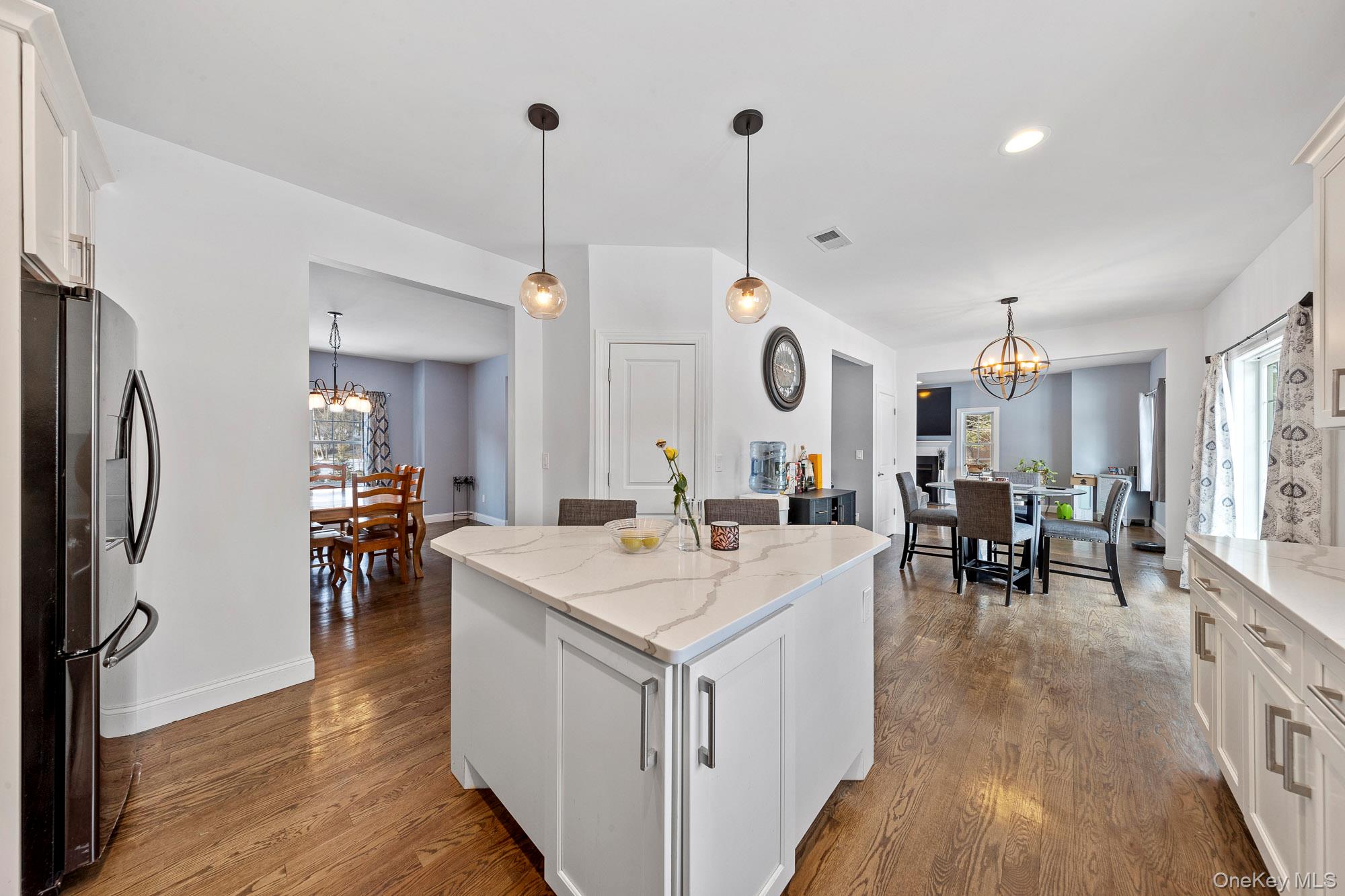 2 Atwood Lane – For Sale photo 7