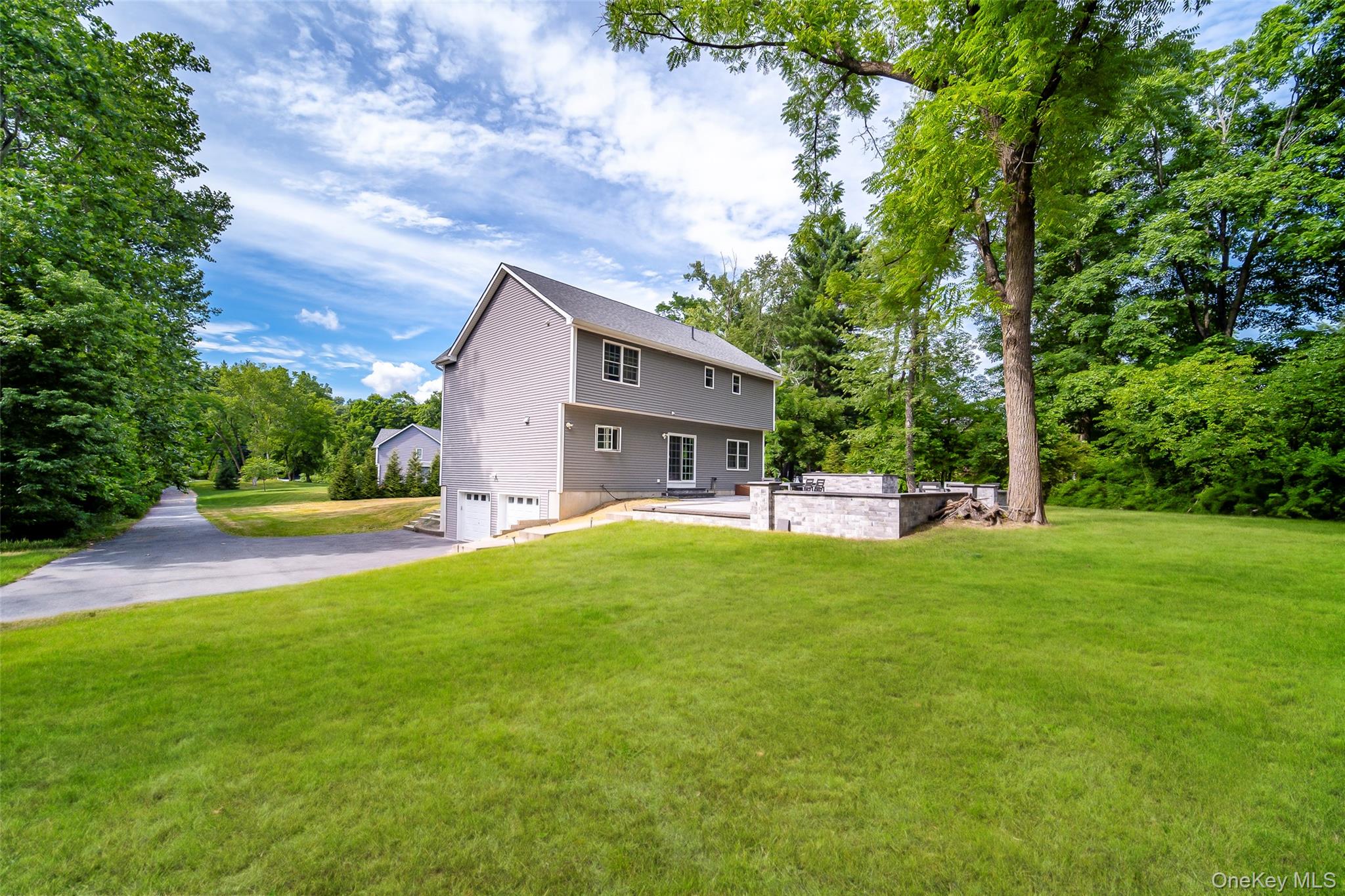 2 Atwood Lane – For Sale photo 34