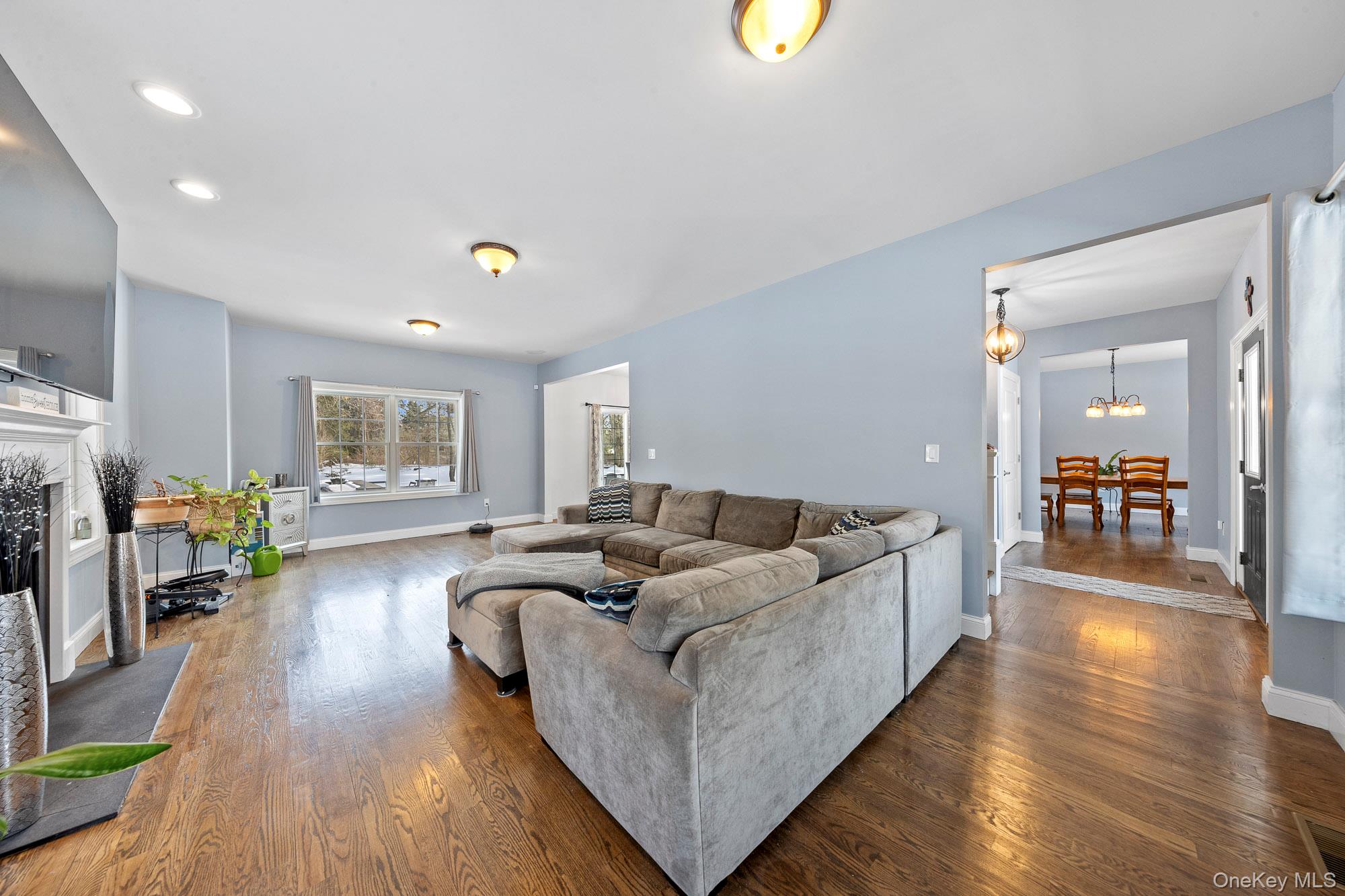2 Atwood Lane – For Sale photo 10