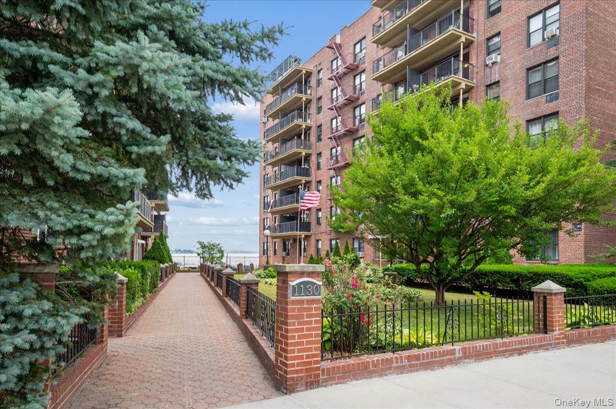 1130 Stadium Avenue, Unit 1J photo 25