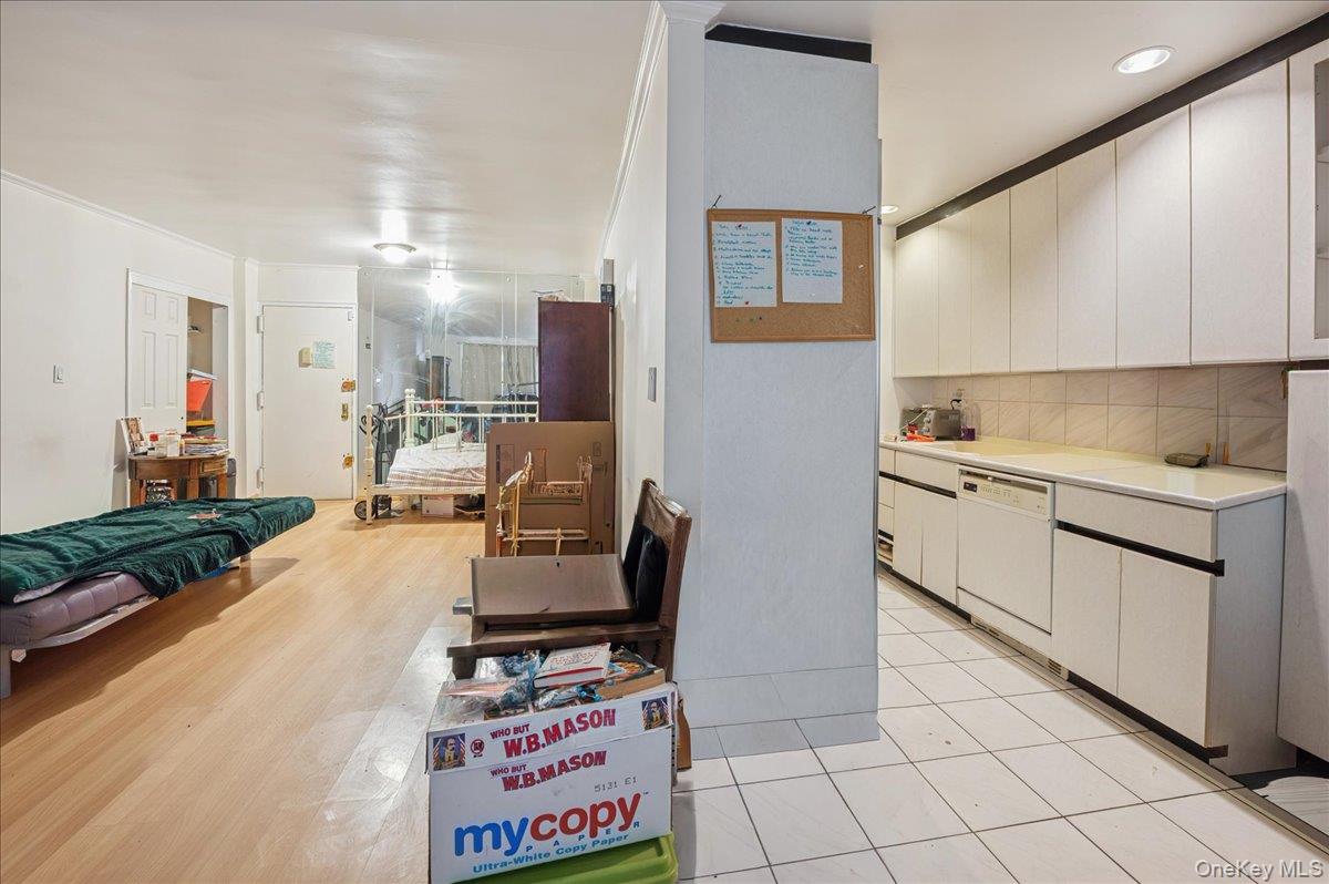1130 Stadium Avenue, Unit 1J photo 17