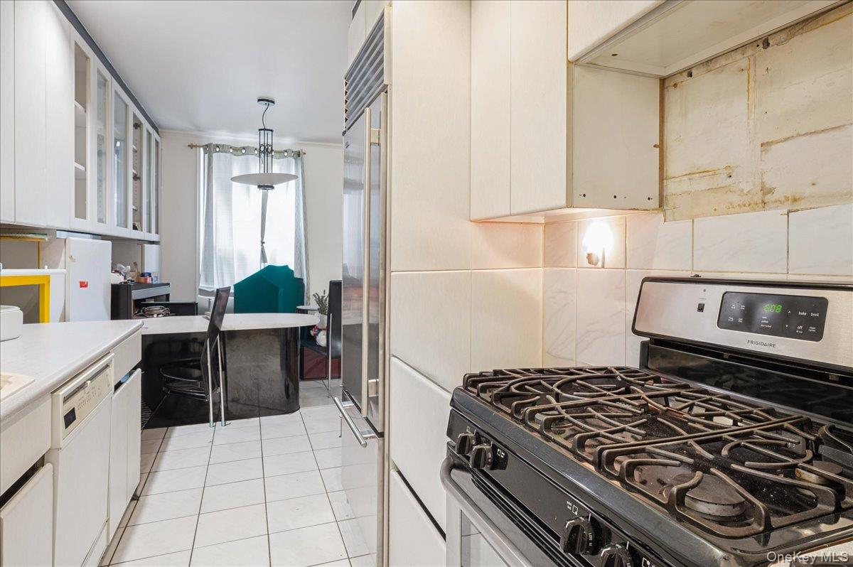 1130 Stadium Avenue, Unit 1J photo 11