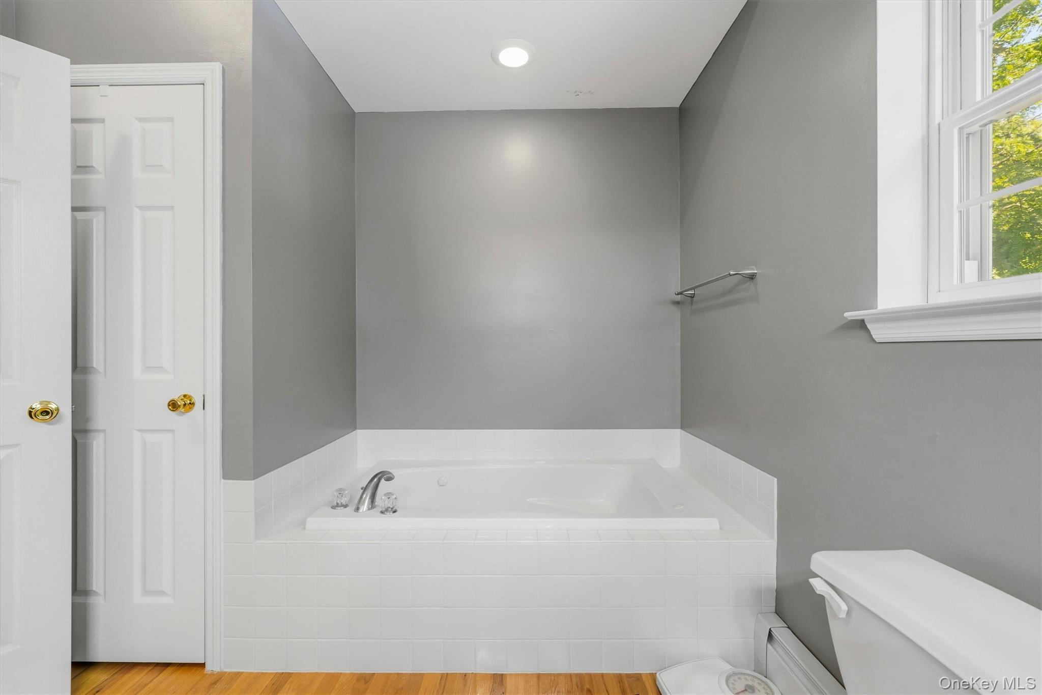 604 Ridgebury Road – For Sale photo 33