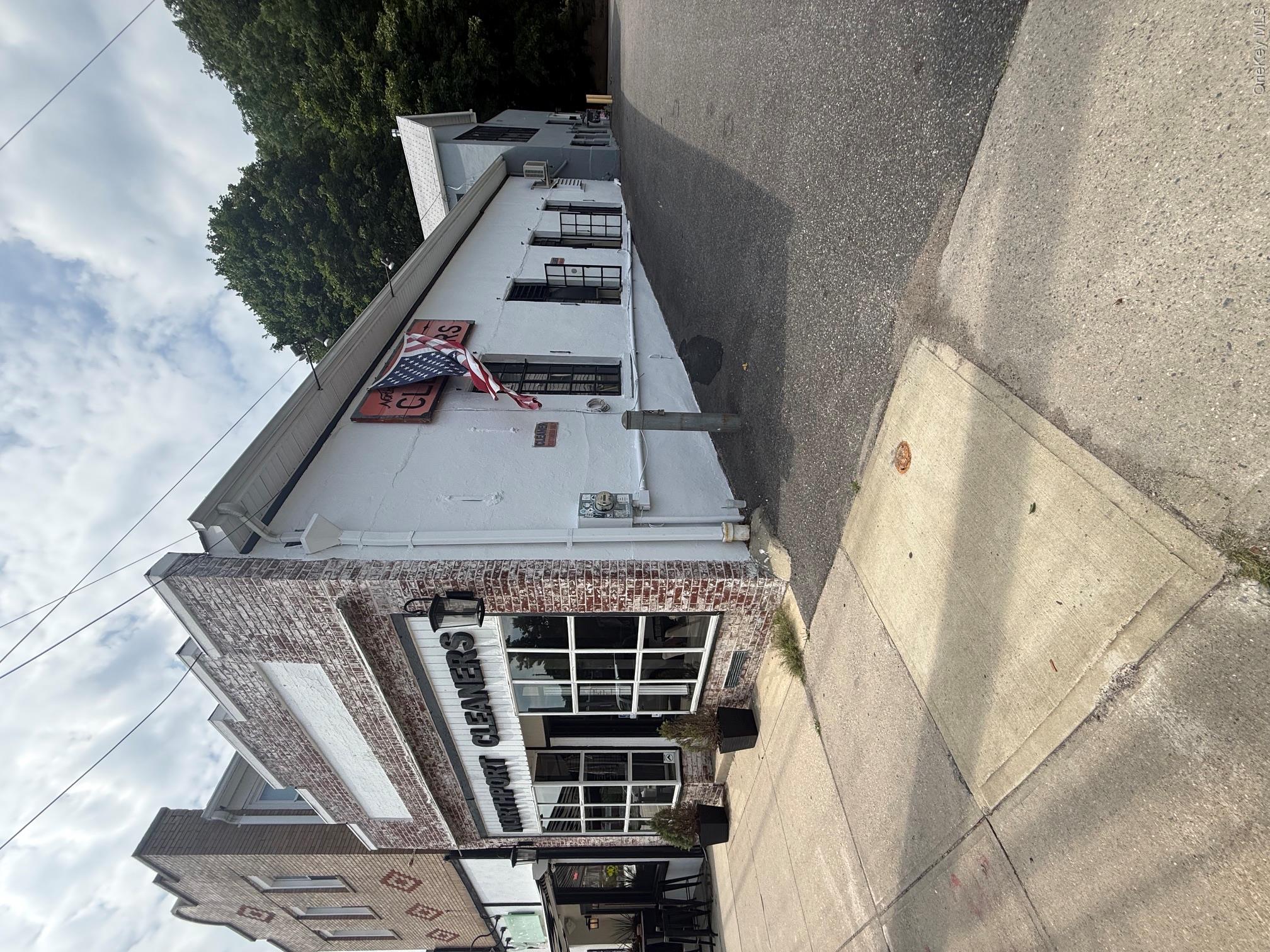 251 Main Street – For Sale