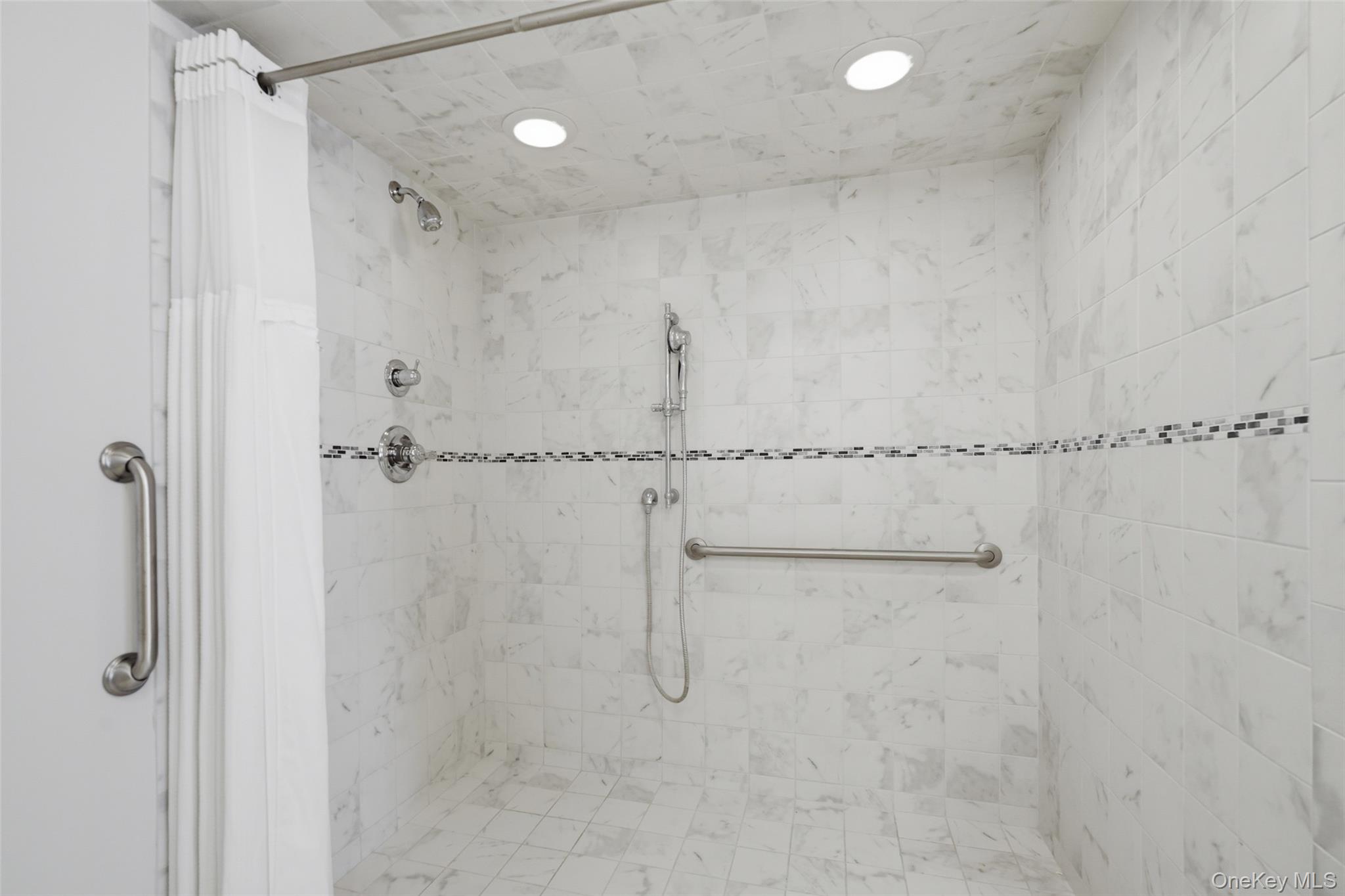 966 Heritage Hills Drive, Unit C photo 7