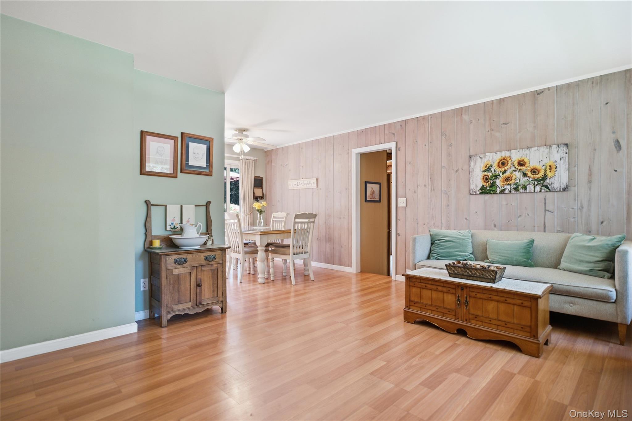 5 Columbine Avenue – For Sale photo 5