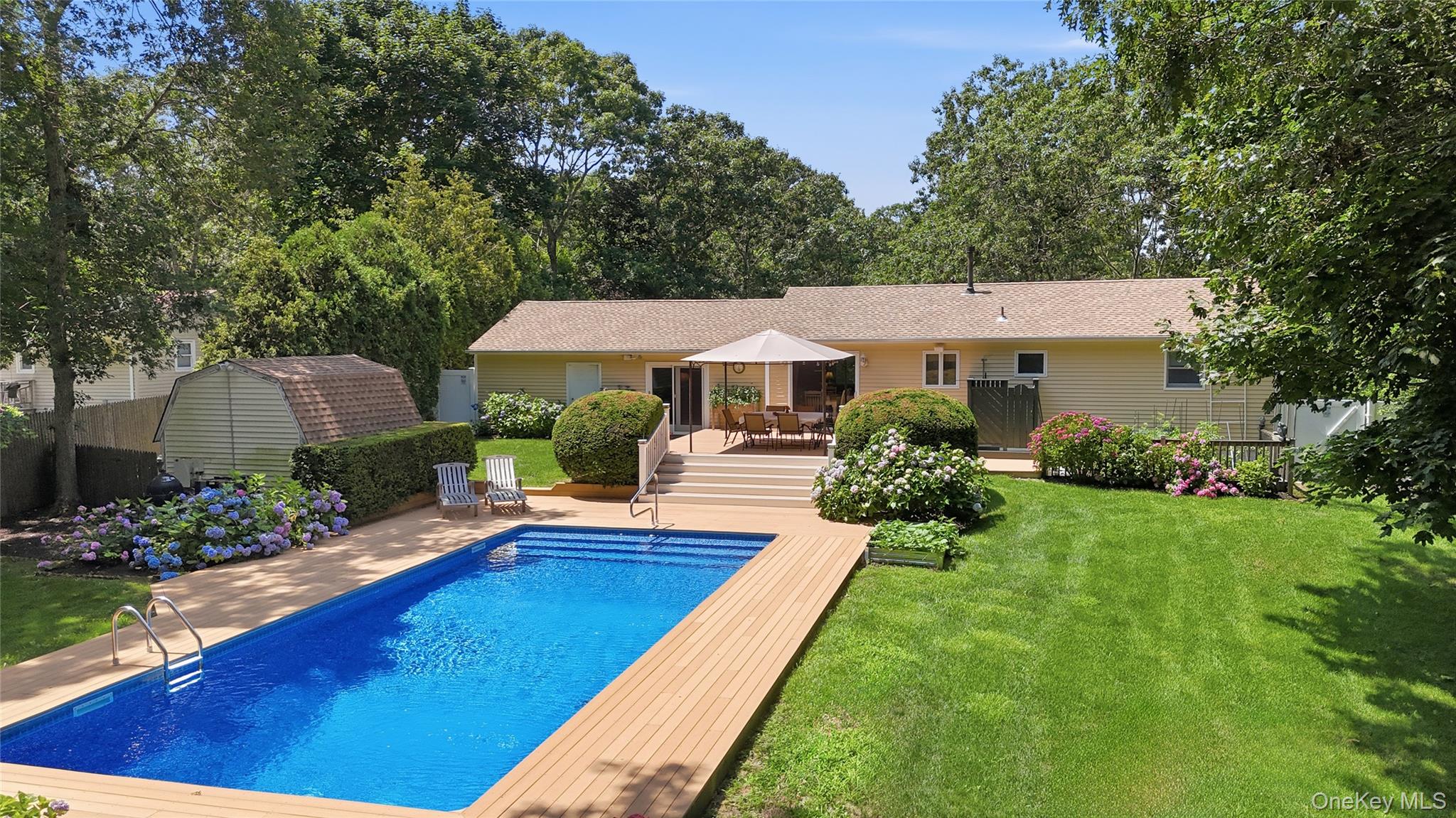 5 Columbine Avenue – For Sale
