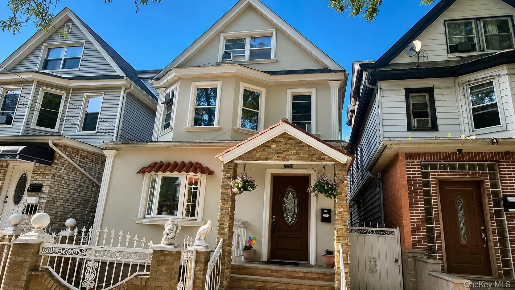 9425 40th Drive – For Sale