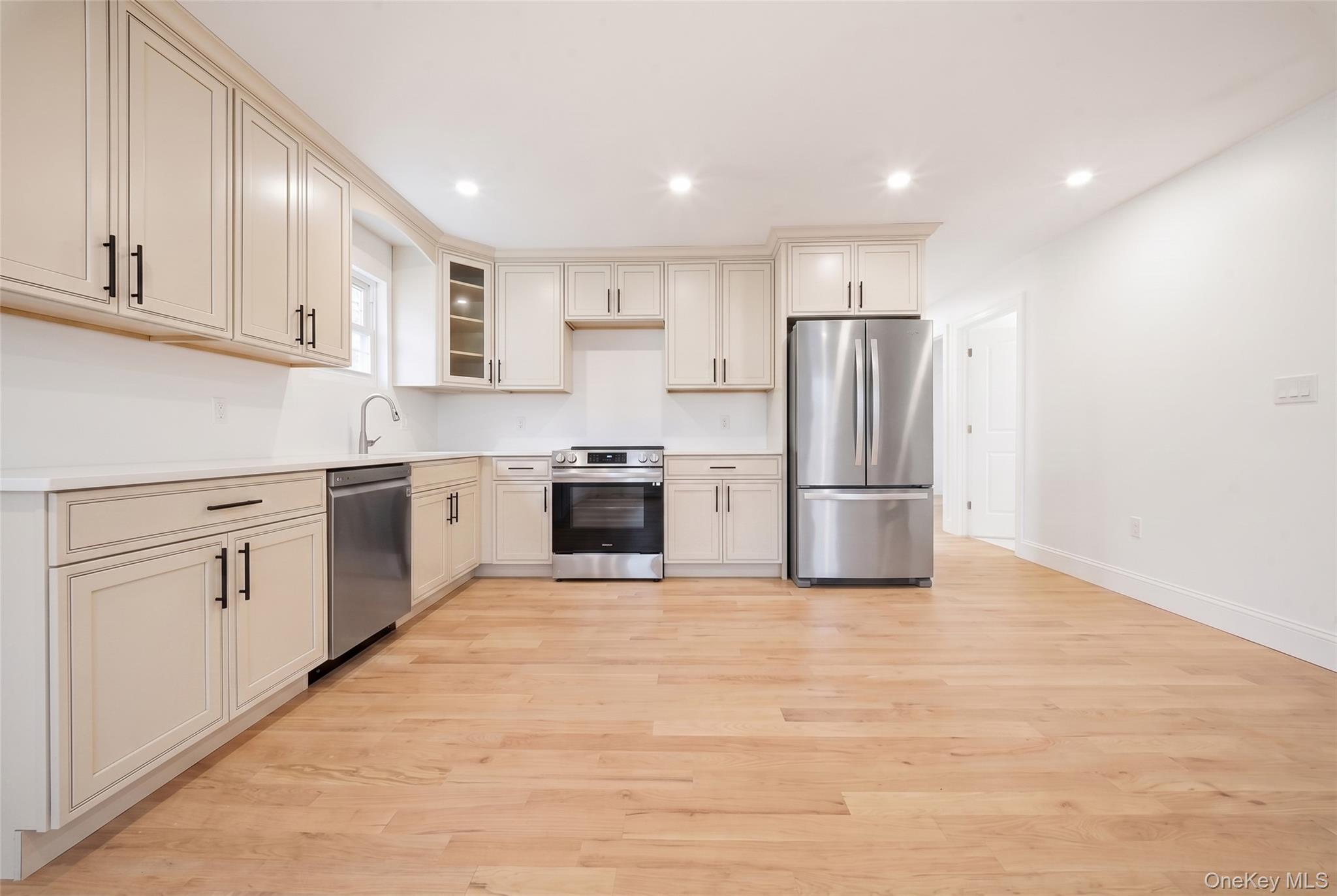 241-33 143rd Avenue – For Sale photo 6