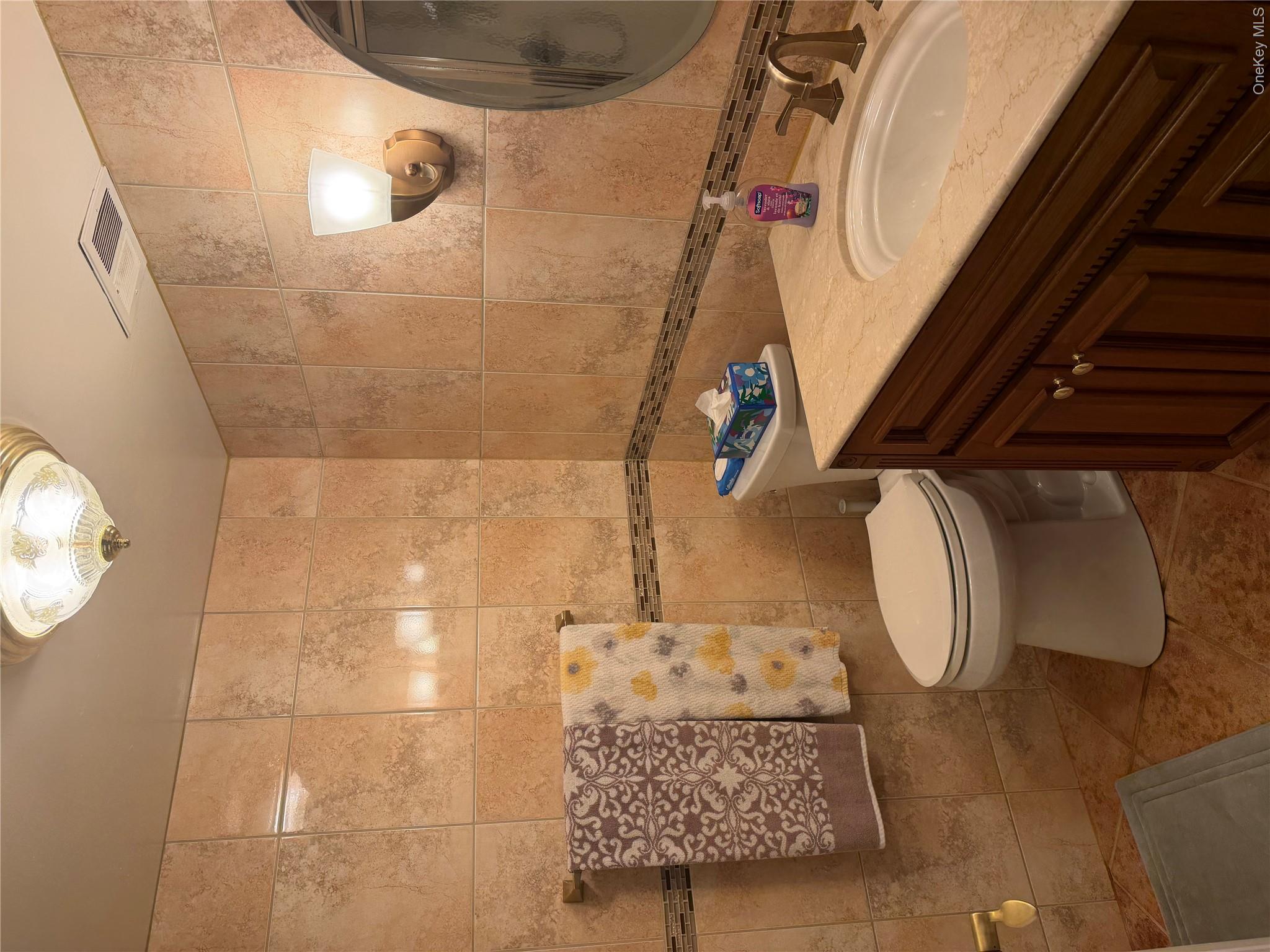 56 Kirby Close, Unit B photo 16