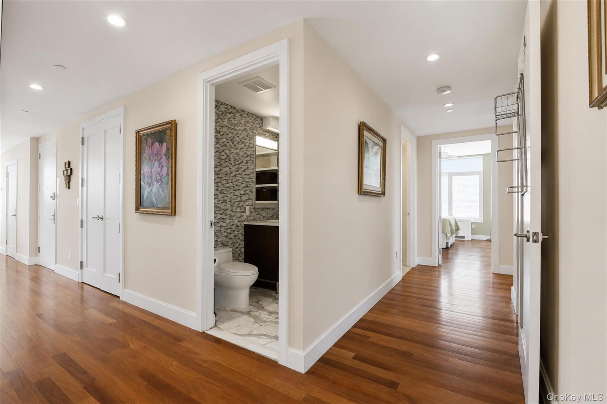 3220 Arlington Avenue, Unit 9A photo 31