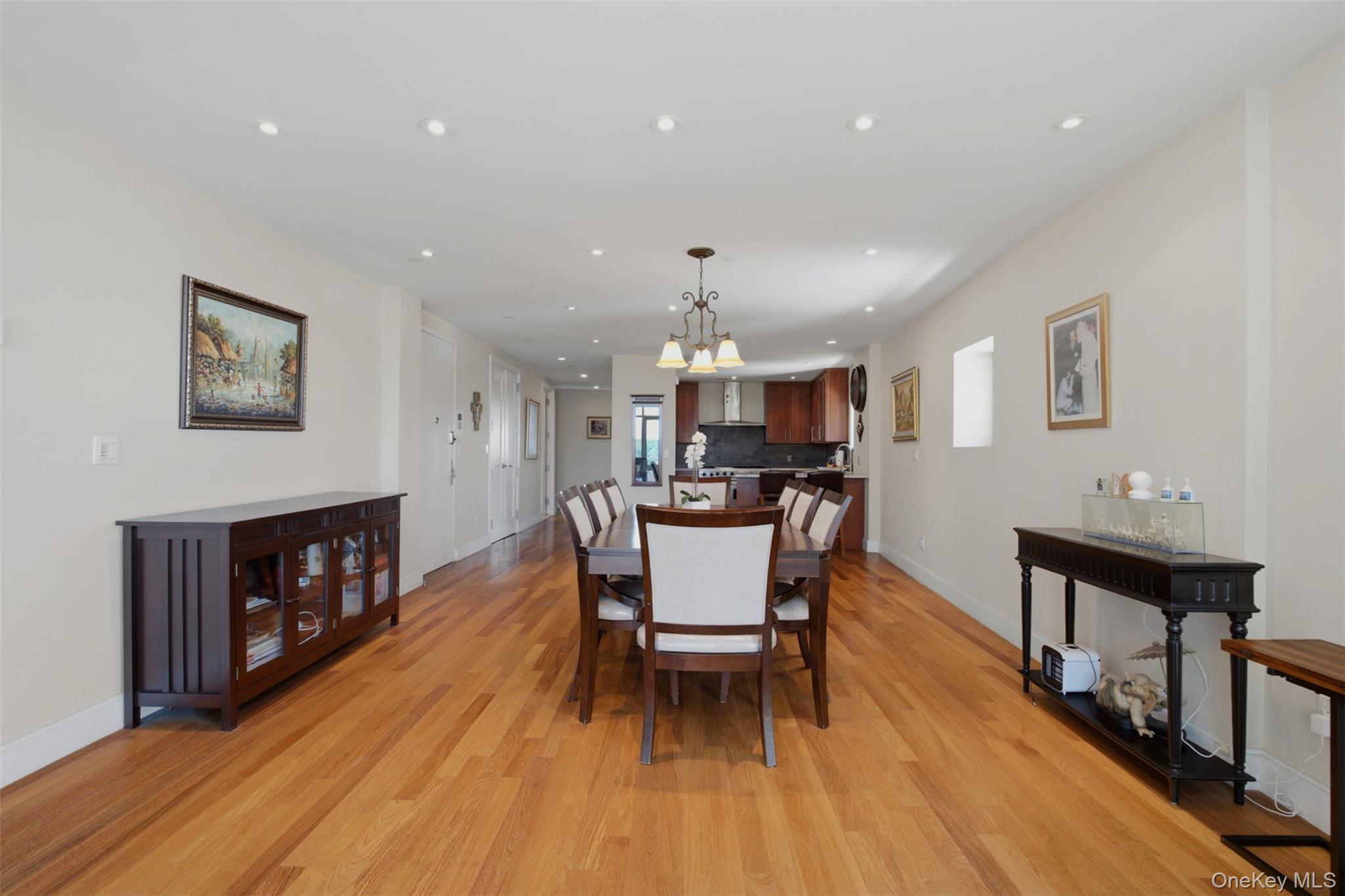 3220 Arlington Avenue, Unit 9A photo 7