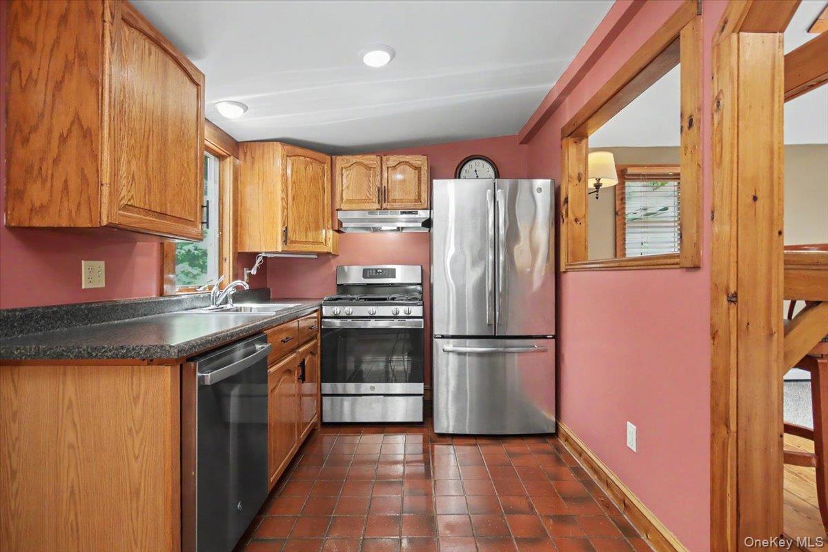 70 Camp Drive – For Sale photo 20