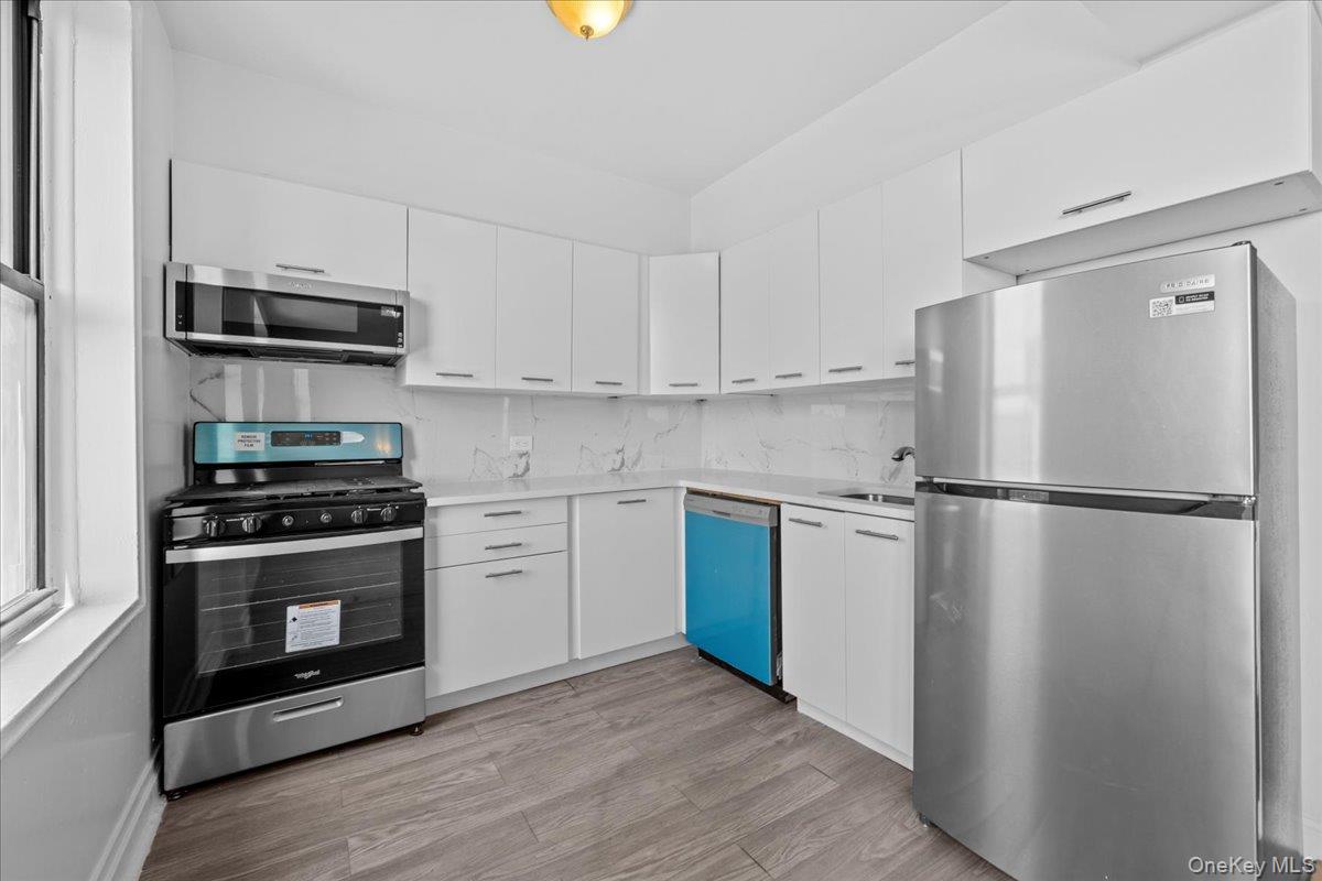 1725 Edison Avenue, Unit 5D photo 10