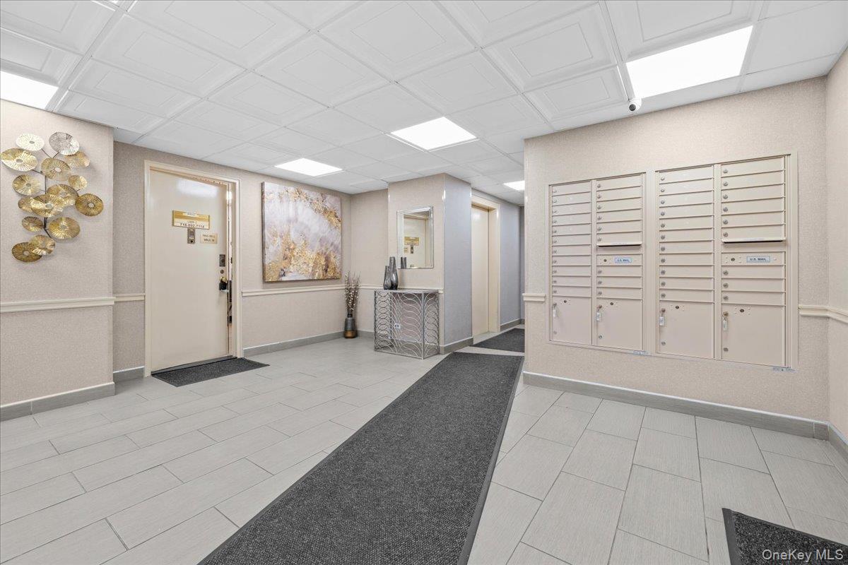 1725 Edison Avenue, Unit 5D photo 4