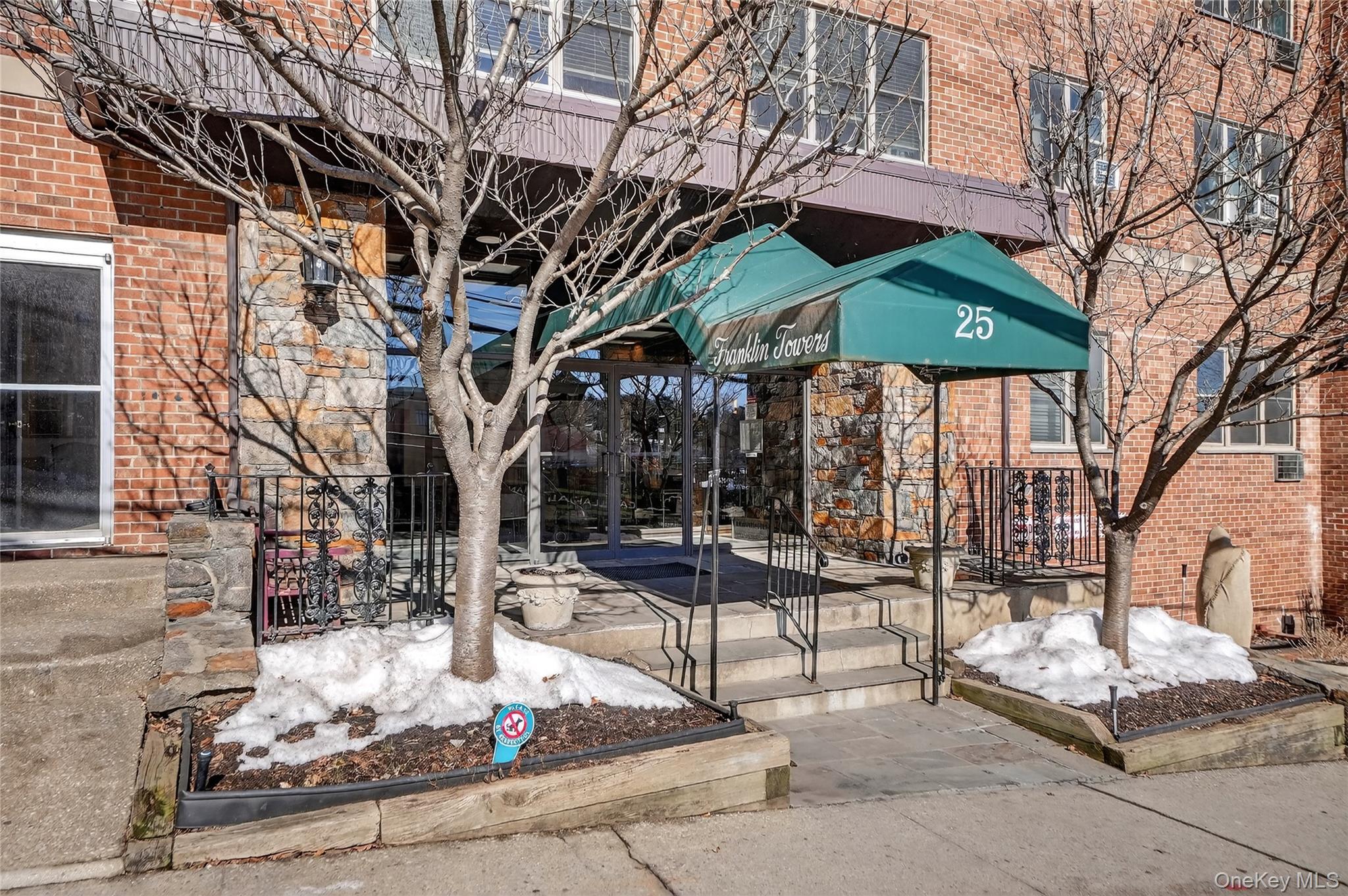 25 Franklin Avenue, Unit 2K photo 14
