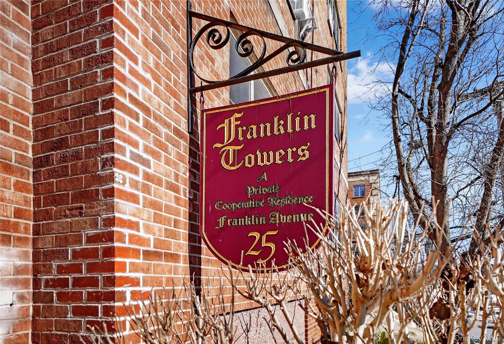 25 Franklin Avenue, Unit 2K photo 13