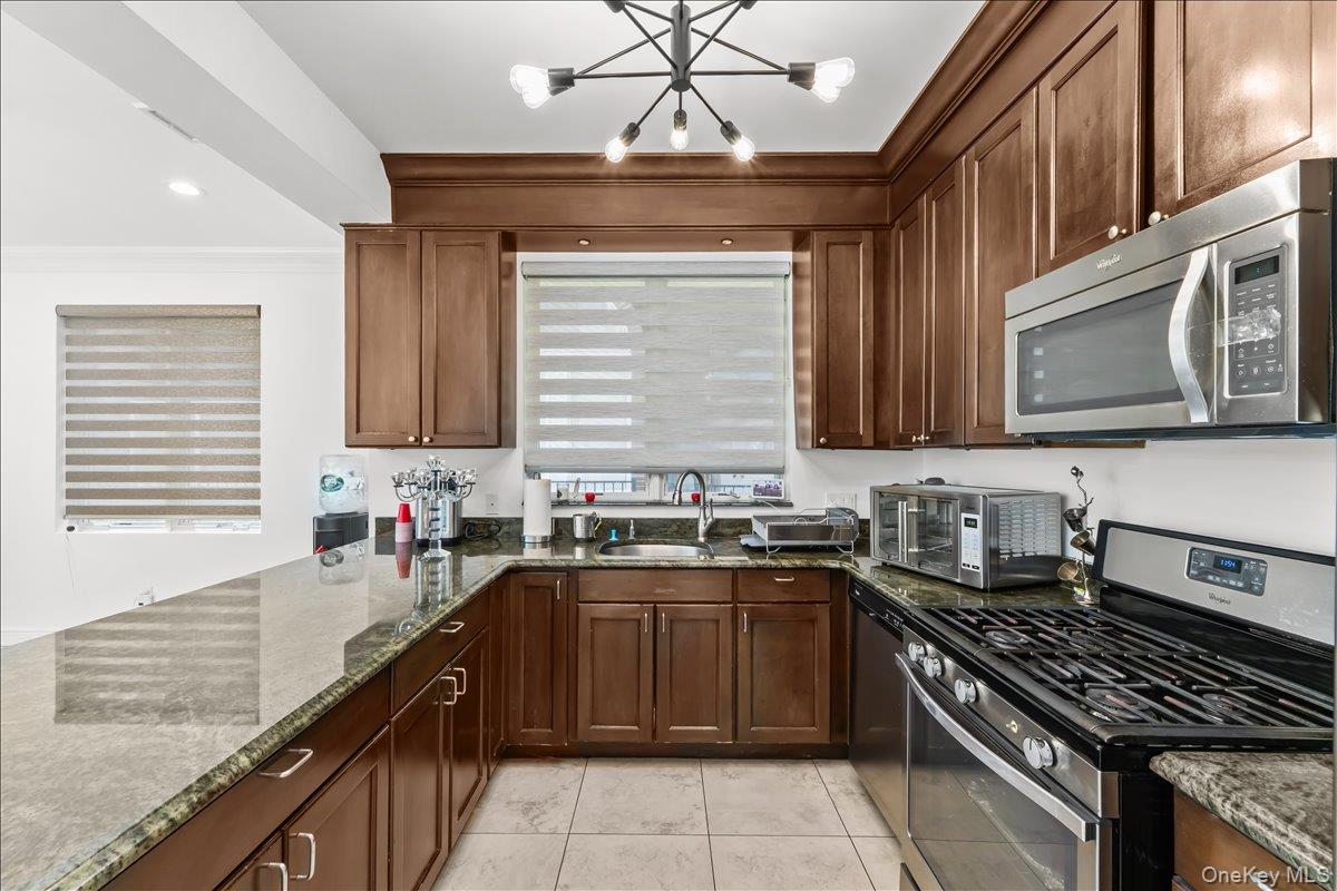 11A Forest Lane – For Sale photo 16